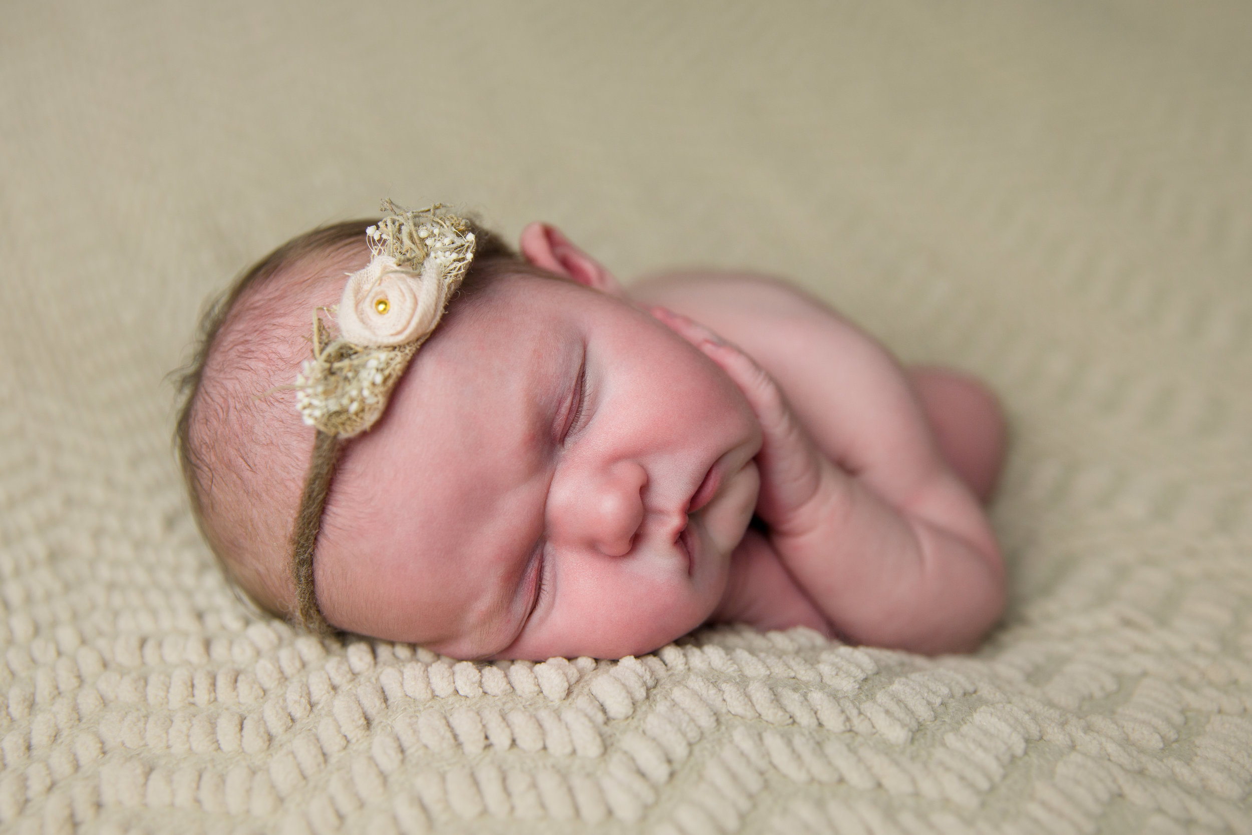 madison newborn  (37).jpg