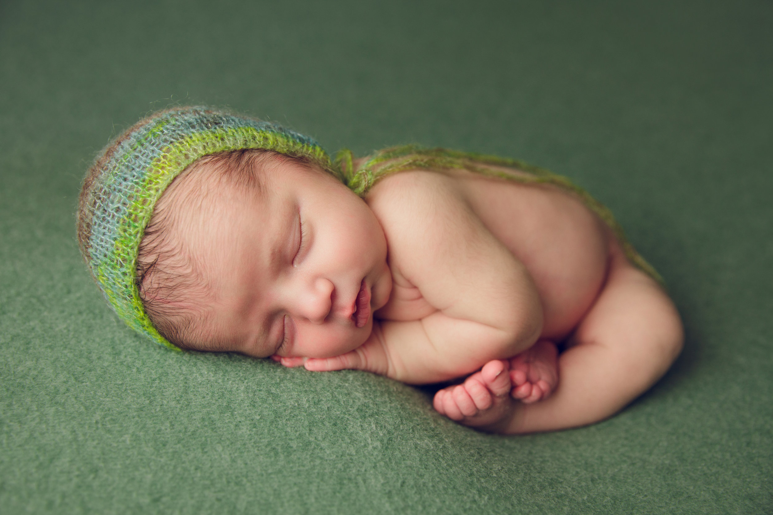 river newborn photo  (23).jpg