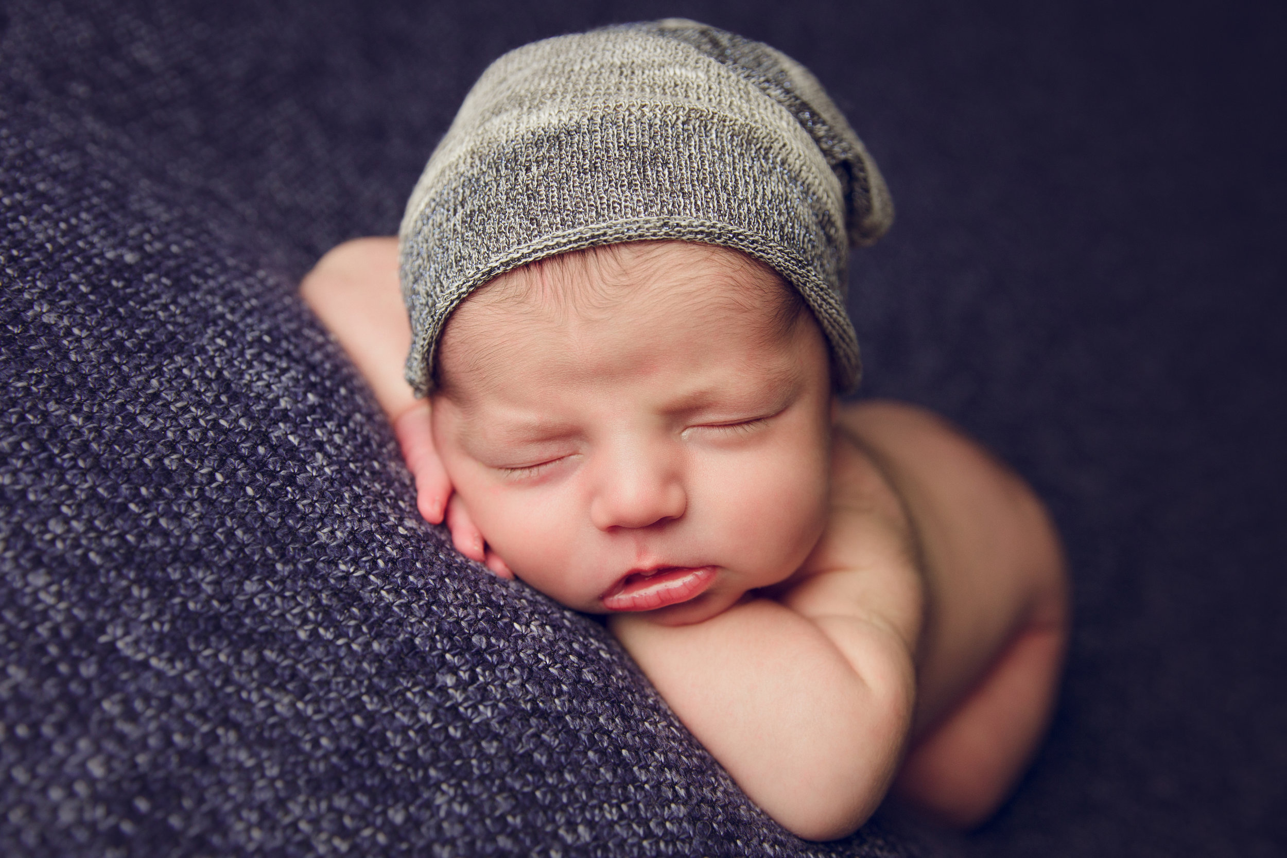 river newborn photo  (42).jpg