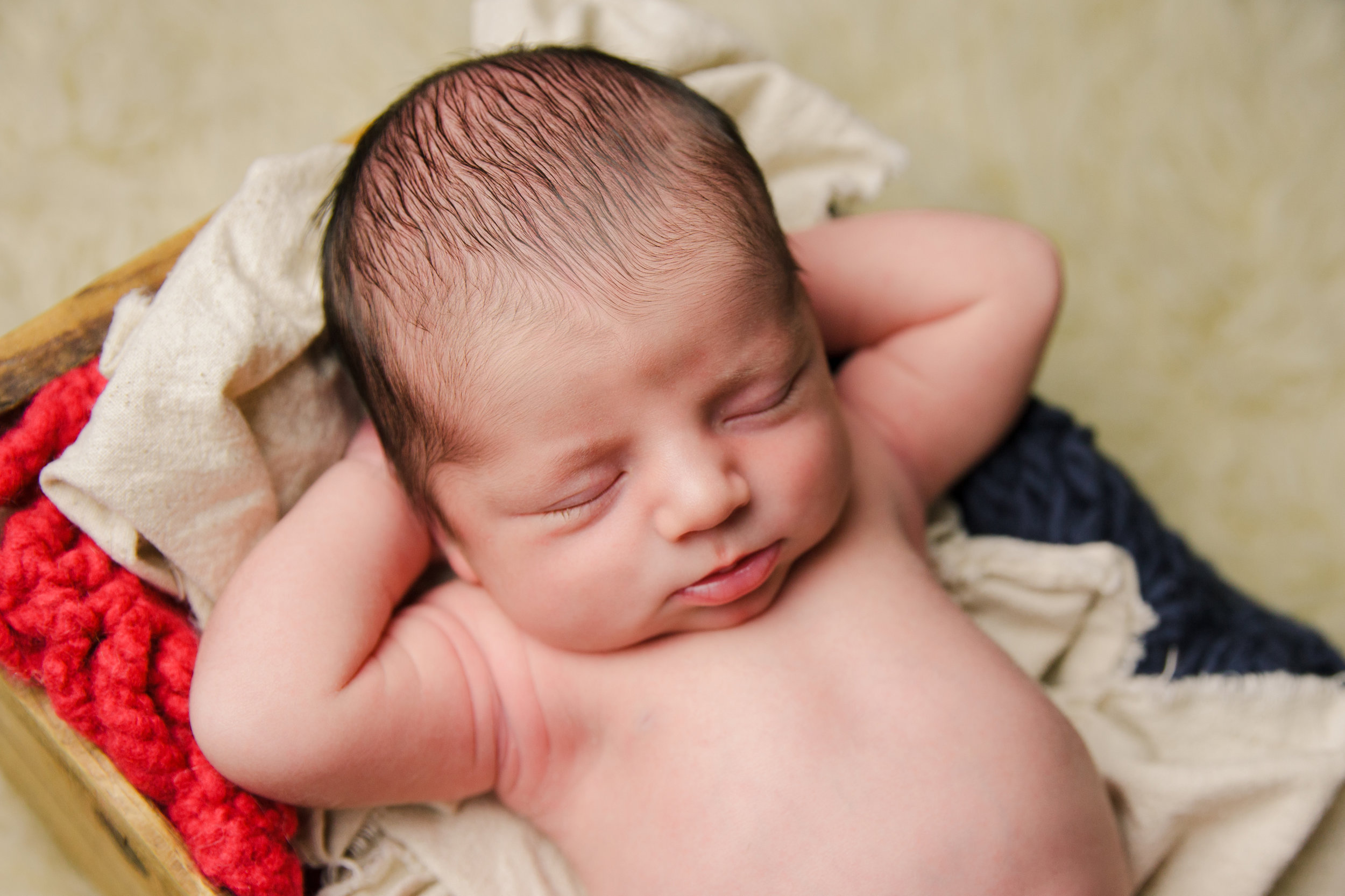 river newborn photo  (73).jpg