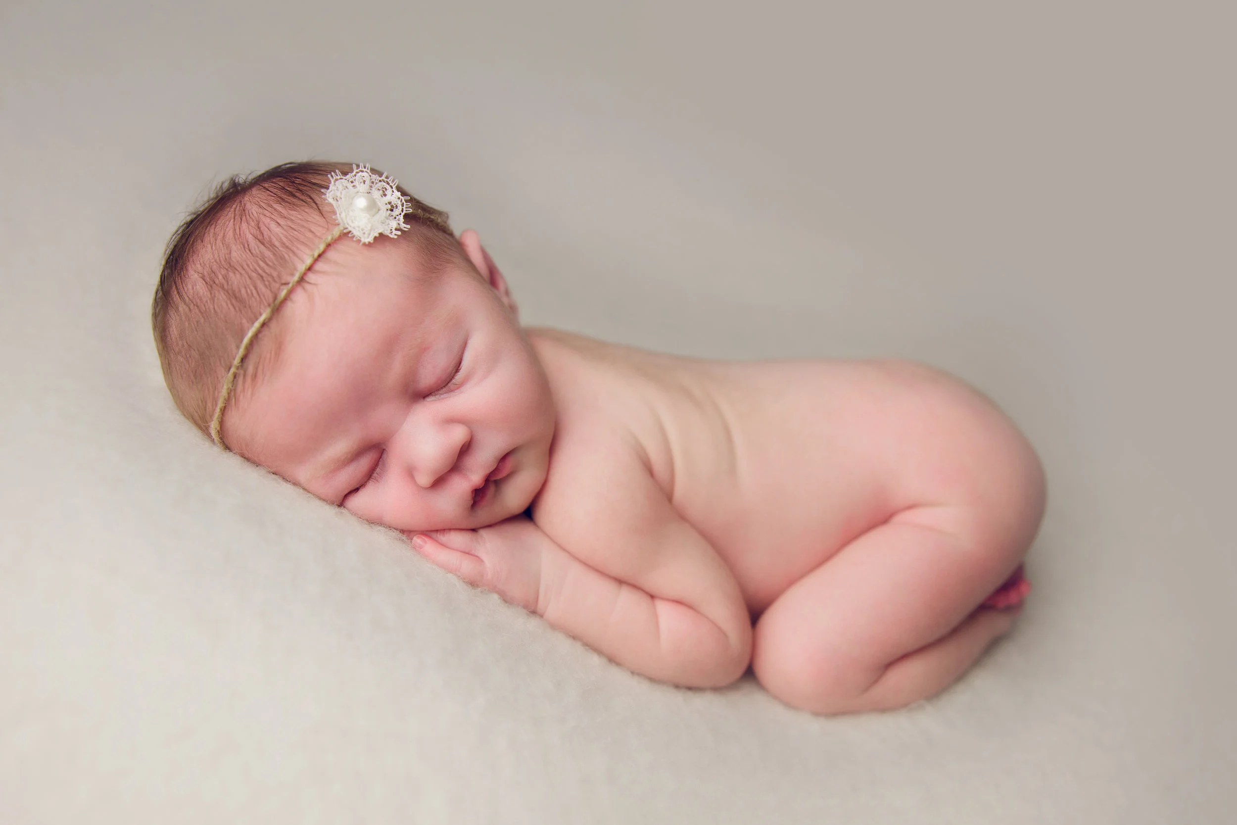 isla newborn (25).jpg