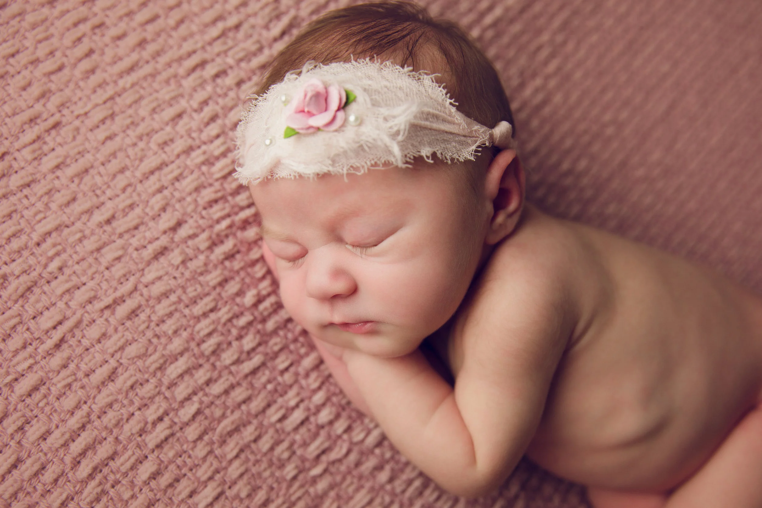 isla newborn (43).jpg