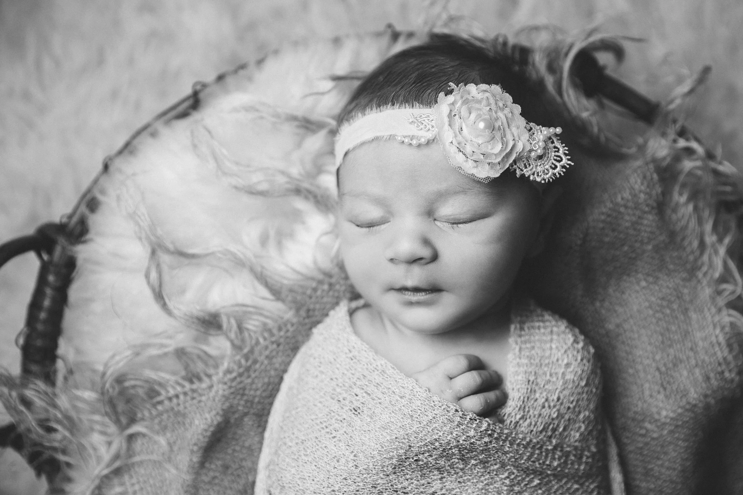 isla newborn (71).jpg