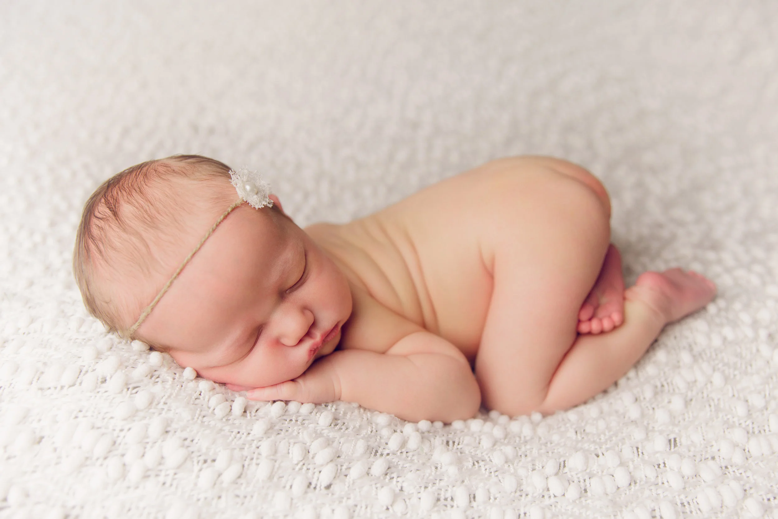 molly newborn photo (21).jpg