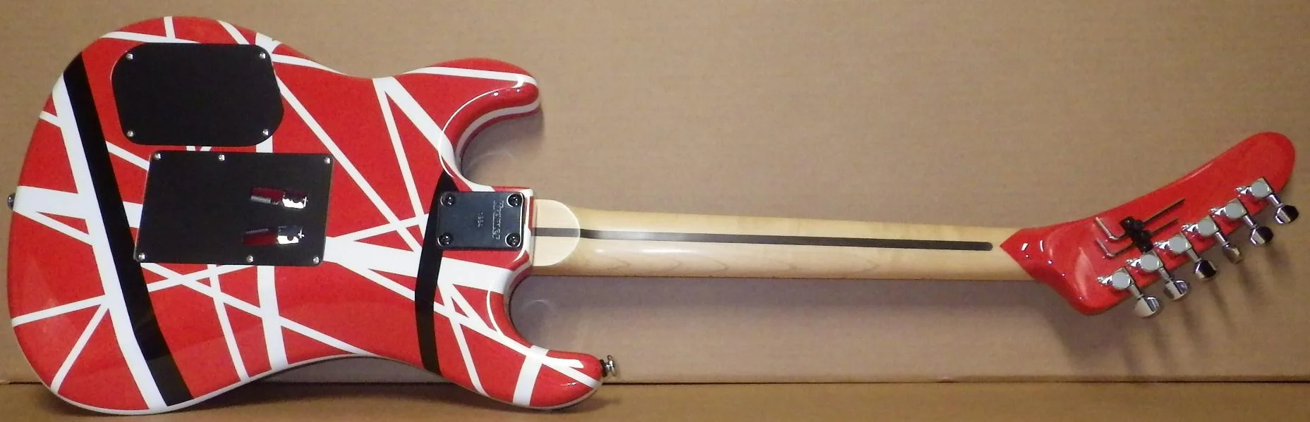 Horizon paint job 5150 glossy Robert Brown pic 3.jpg