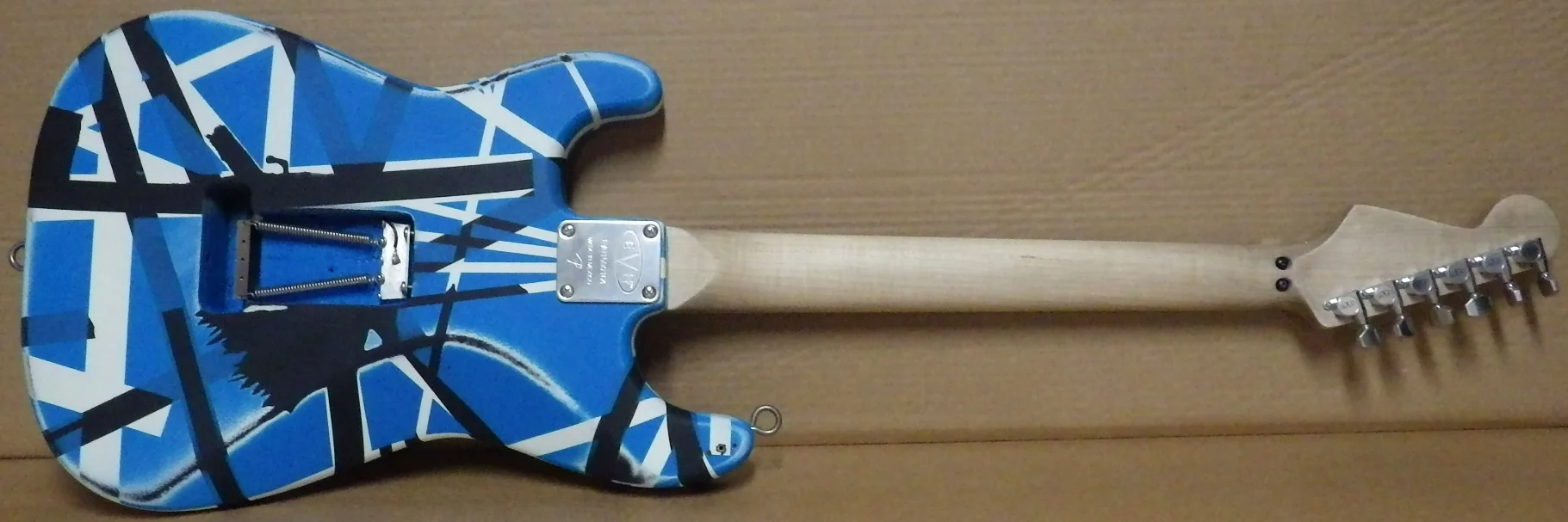 Mean Street custom EVH Franky mod blue Rob B pic 3.jpg