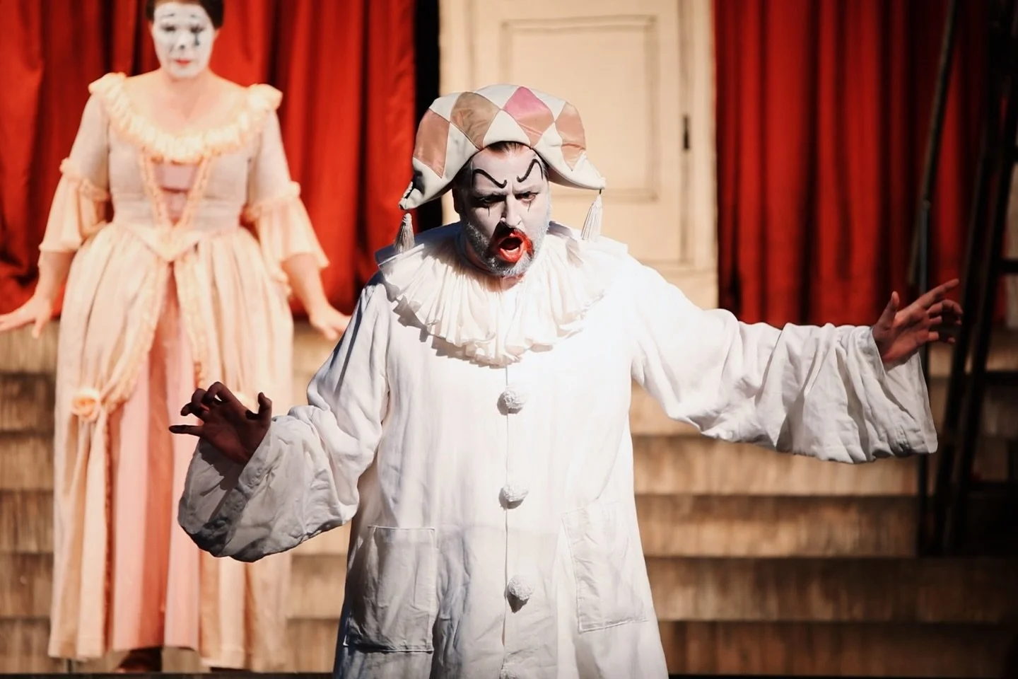 &ldquo;No, Pagliaccio non son!&rdquo; &bull; Today is our 7th and final performance of Cavalleria Rusticana / Pagliacci at Theater Altenburg Gera this season! I&rsquo;ve had an absolute BLAST portraying the crazy clown Canio for the first time in thi