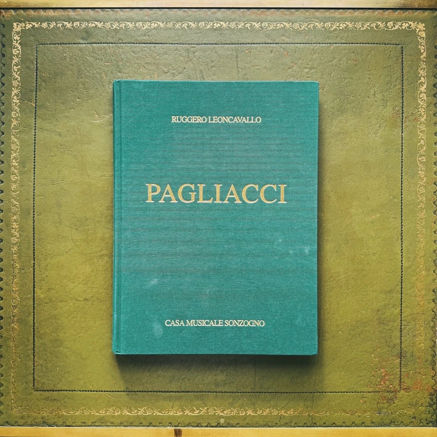 PAGLIACCI &bull; Rehearsals have begun for Cavalleria Rusticana/Pagliacci in Gera and we&rsquo;ve got a pretty cool concept where the operas have been stitched together and their stories are intertwined rather than just being played back-to-back. I&r