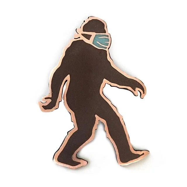 2020 in Pennsylvania...
.
.
.
#thequarantinecompanion #coronavirus #westernpa #facemask #lapelpin