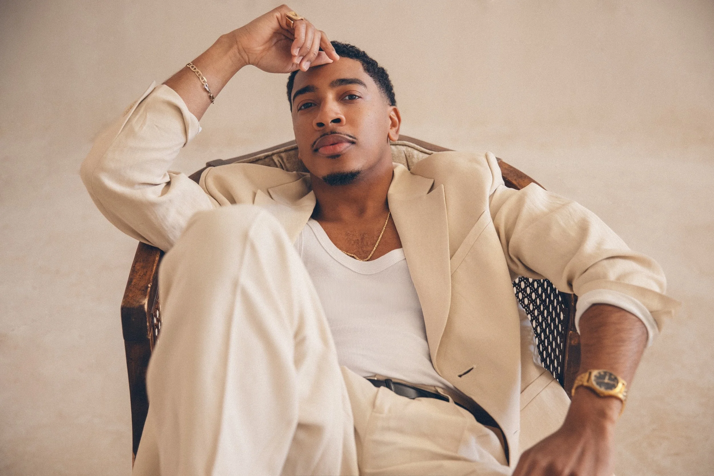 MAC1209 Christian Sands by Anna Webber 300dpi rgb PR2368.jpg