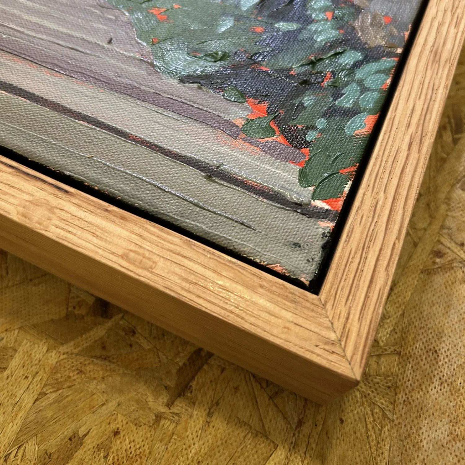 detail-oak-corner-SQUARE.jpg (Copy)
