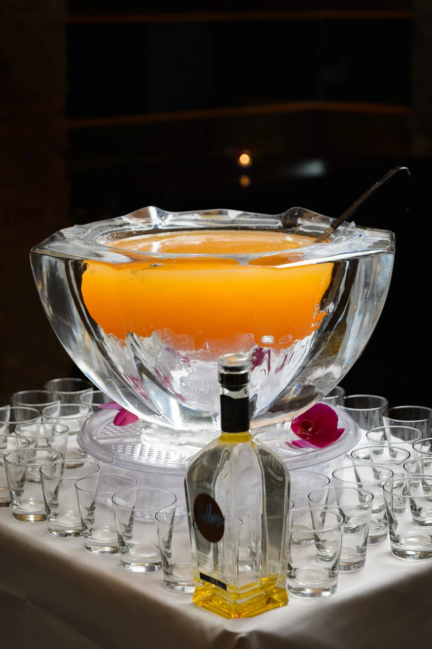 Ice-Made Punch Bowls.