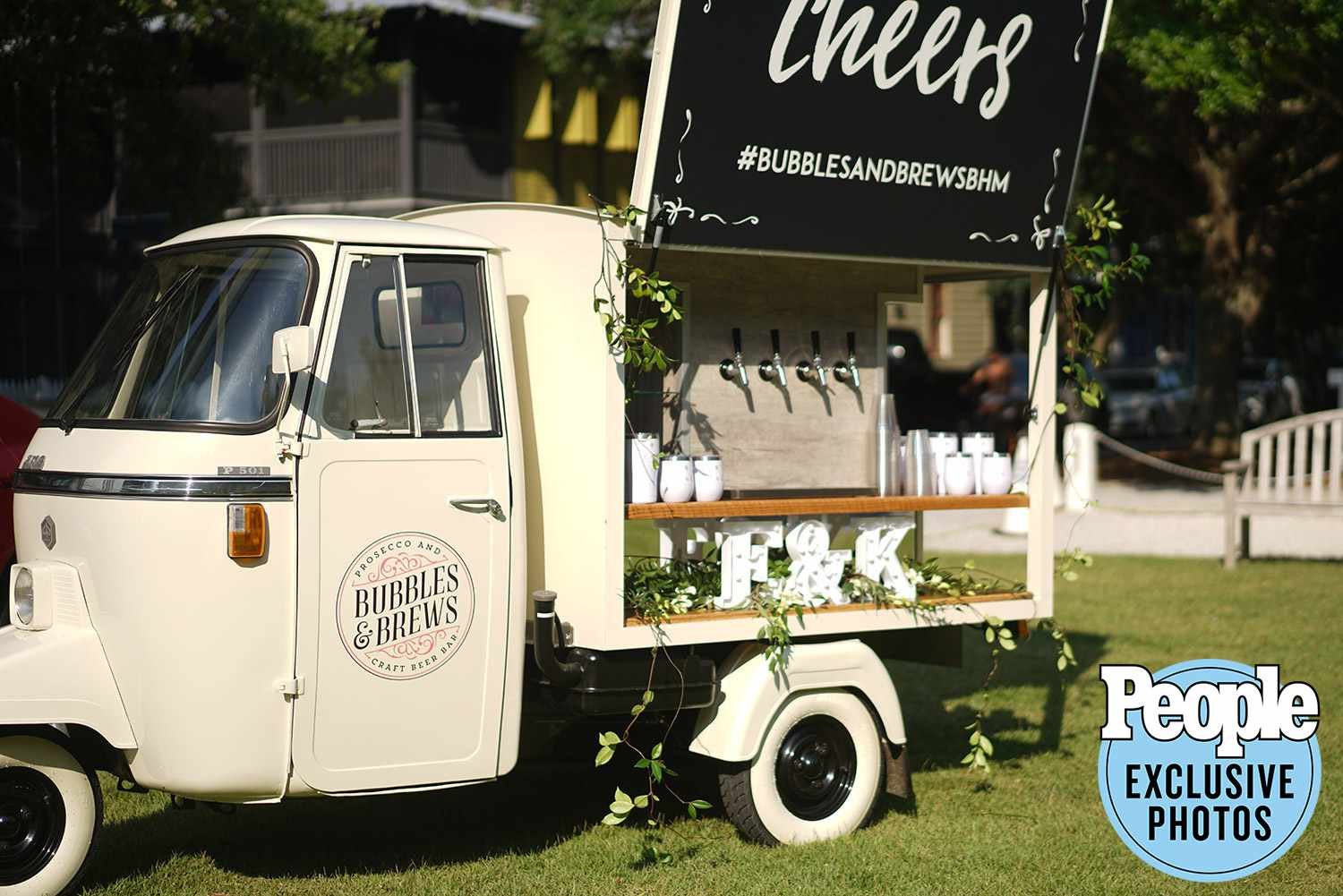 Excited to be featured in People Magazine, shining a spotlight on how vintage mobile bars are taking wedding planning by storm! 

Cheers to bringing timeless charm to every celebration. 🍾✨ Read more in our story highlight! 
_

Photo Credit: Cloth an