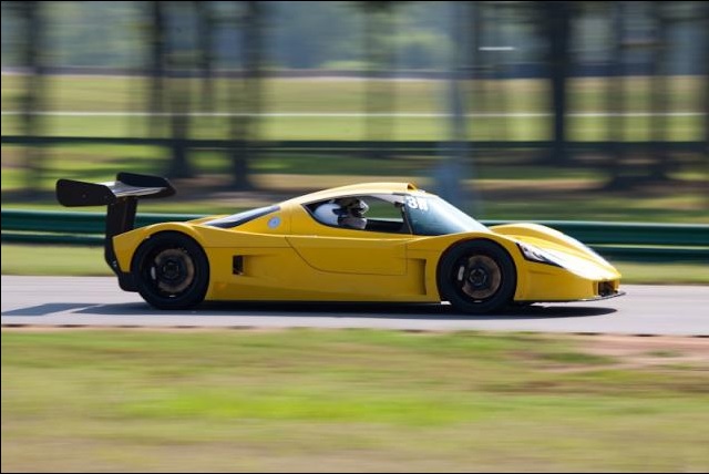 Superlite_SLC_Yellow_Track_Side_zps7a72cad7.jpg