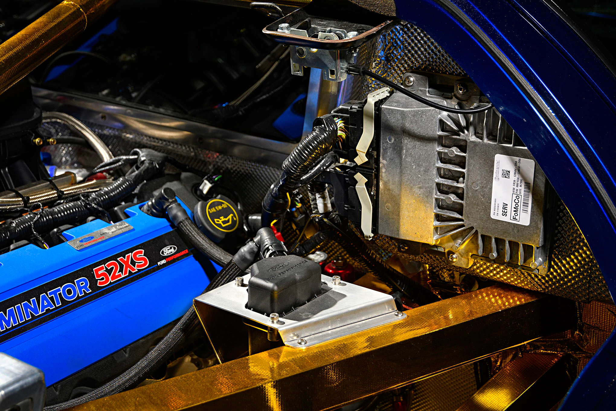 027-Superlite-GT-R-controls-pack.jpg