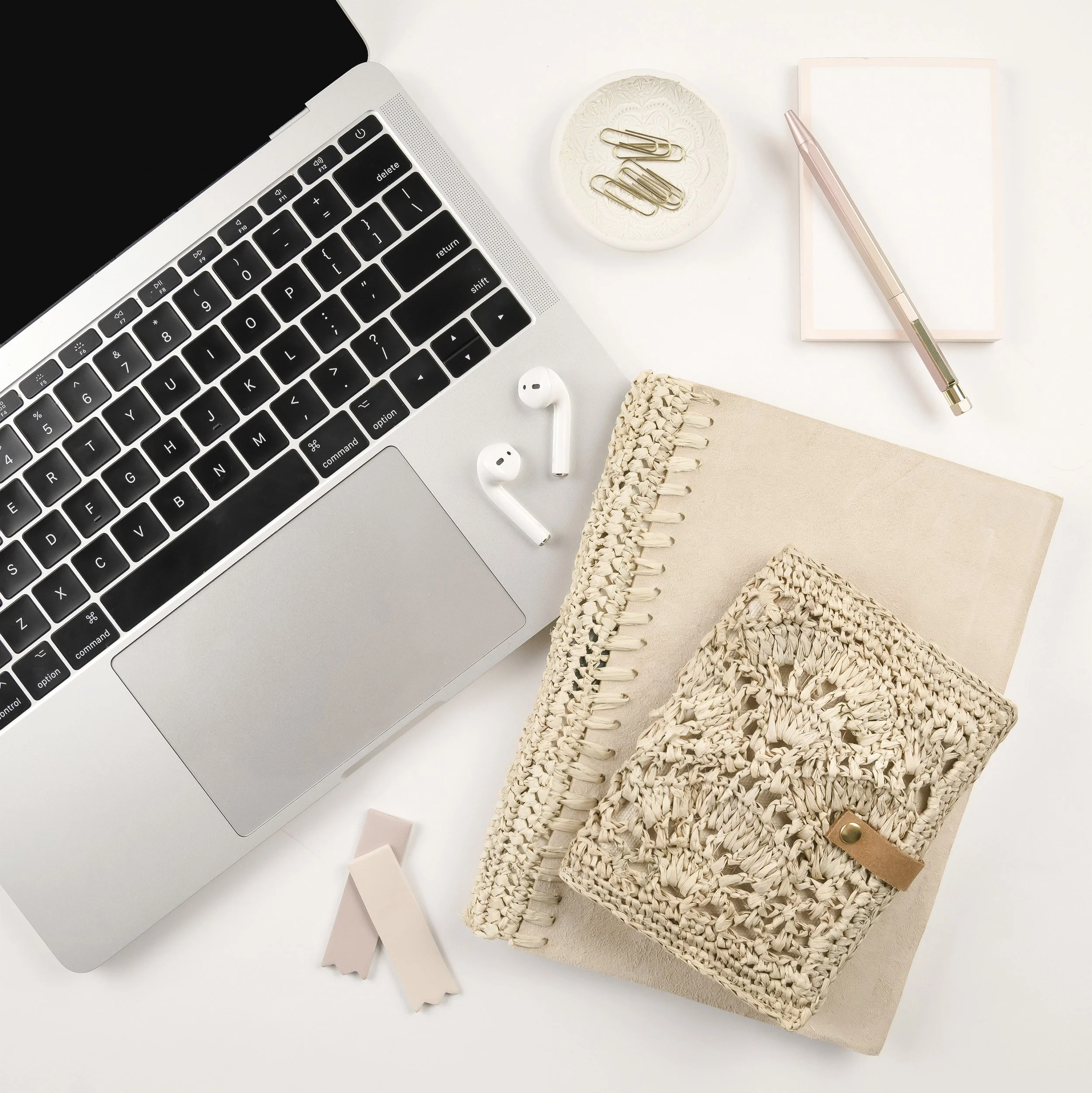 SSS Light Neutral Desktop 8.jpg