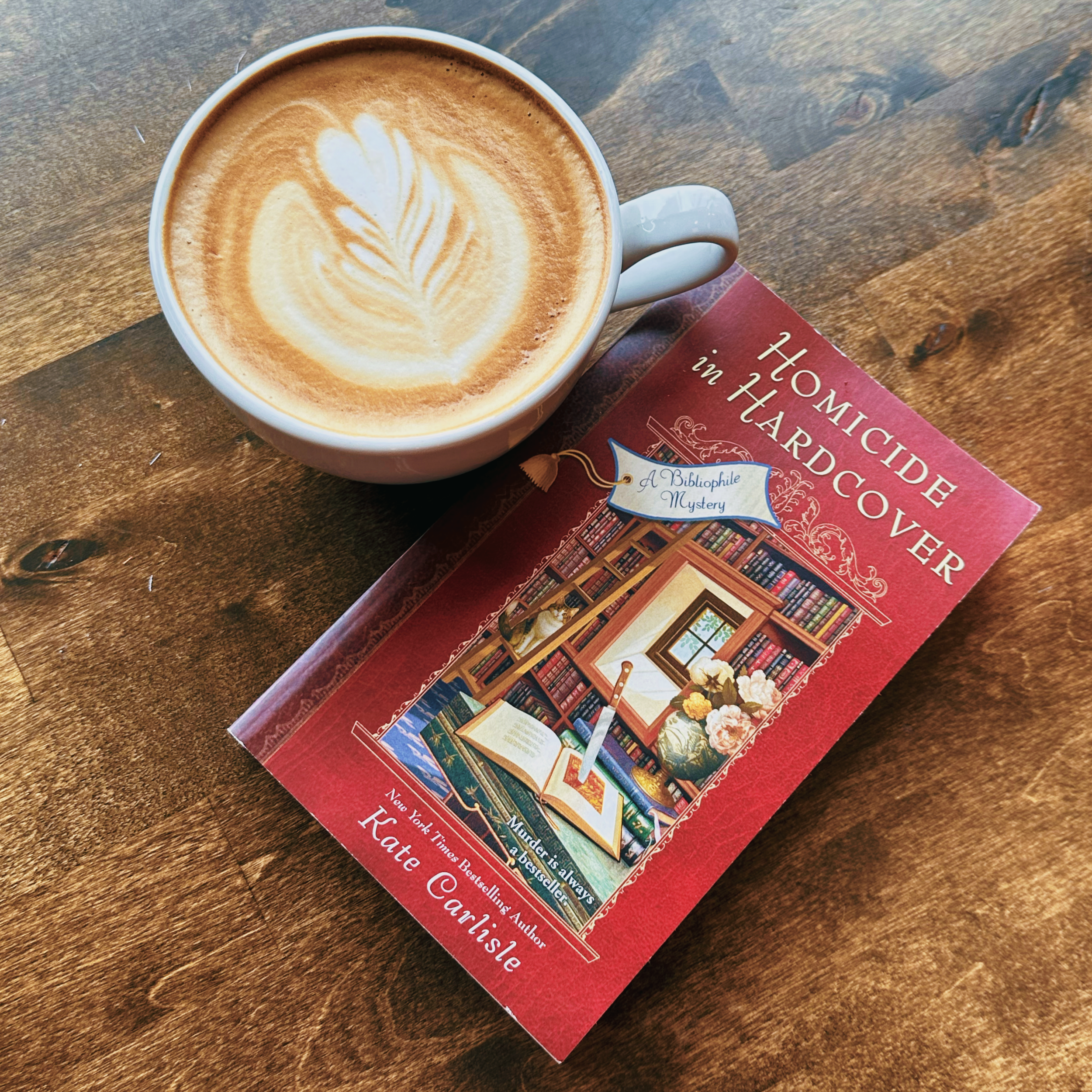 THE COZY MYSTERY BOOK CLUB | HOMICIDE IN HARDCOVER