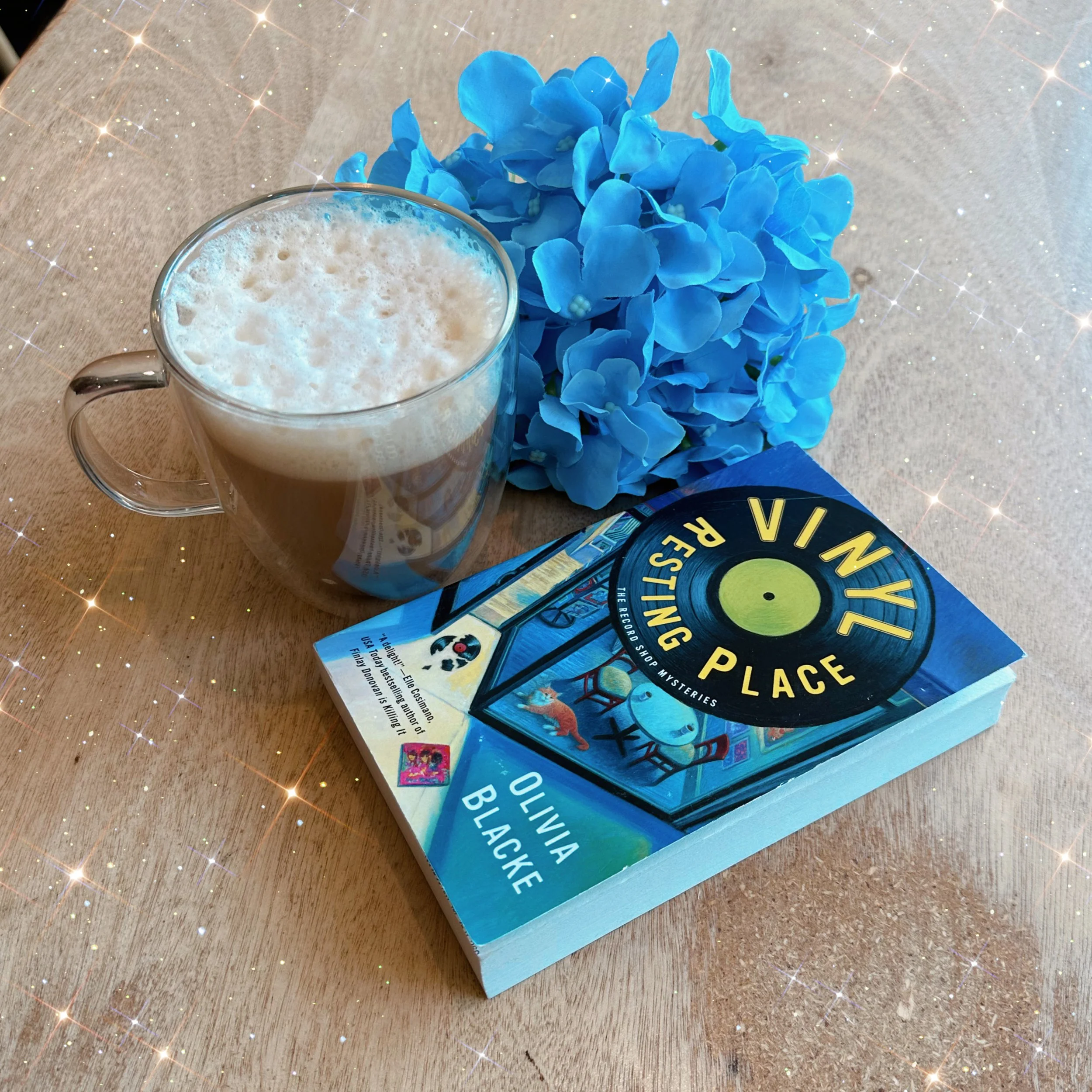 THE COZY MYSTERY BOOK CLUB