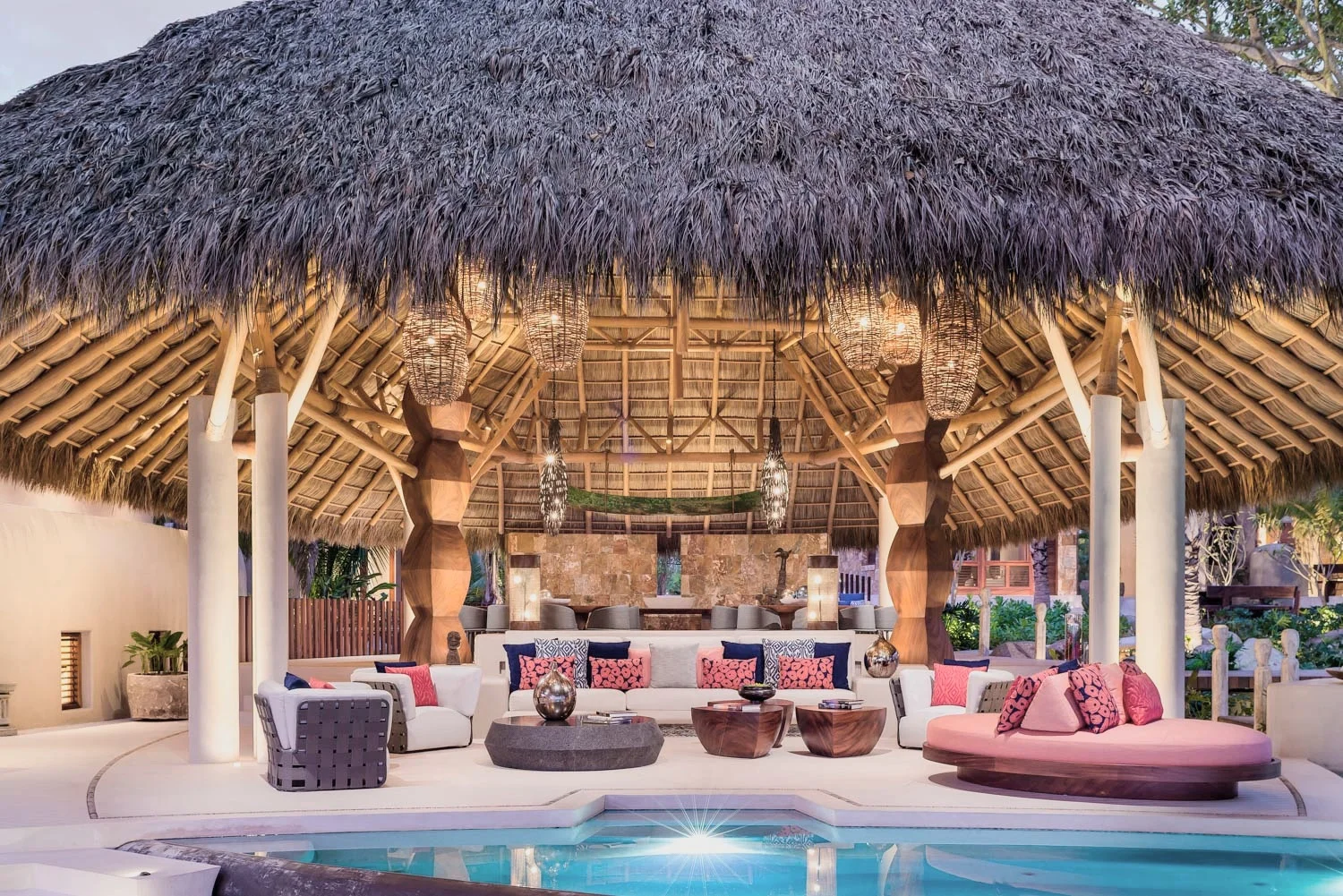 LUXURY RETREATS