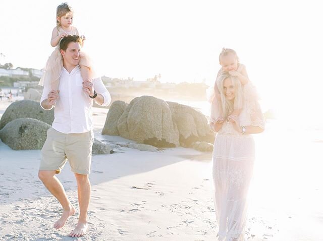 Beautiful extended family session with this gorgeous family. Lots of laughs &amp; golden hour snuggles!