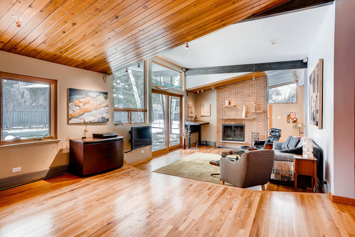 205 Camden Place Boulder CO-large-004-14-Living Room-1498x1000-72dpi.jpg