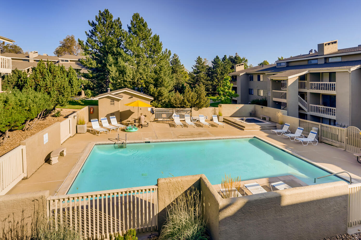 20 S Boulder Circle Cr 2202-large-010-011-Exterior Pool-1500x998-72dpi.jpg