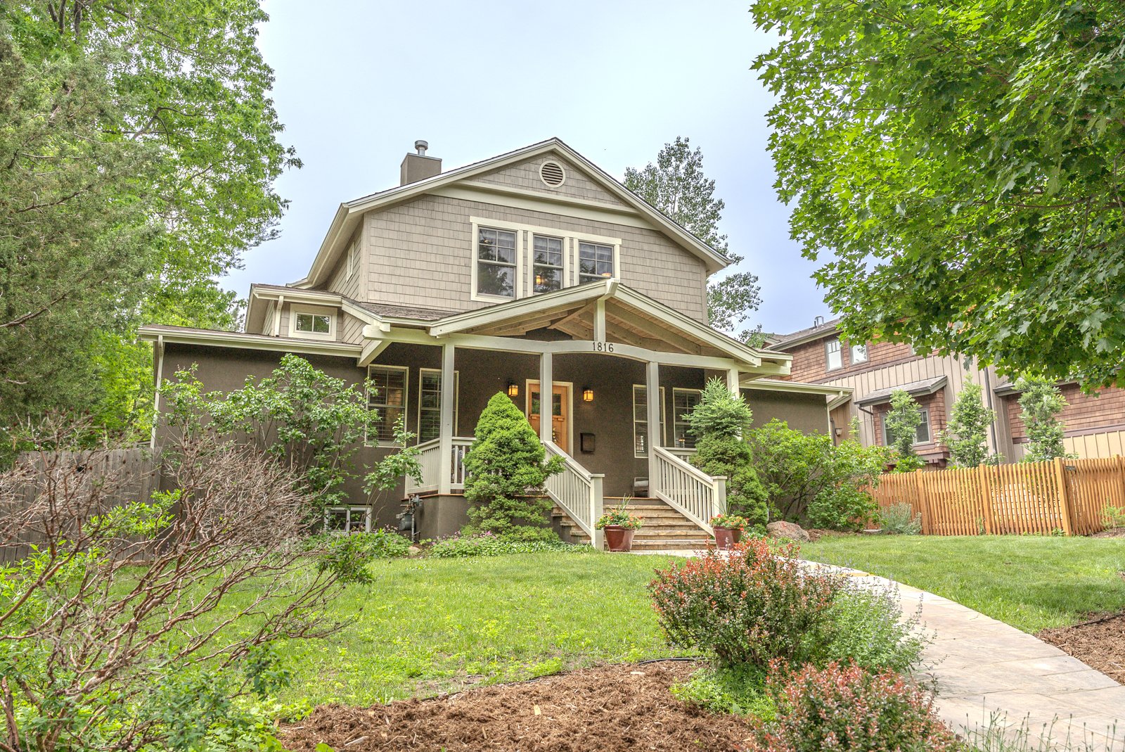 1816 Mariposa Avenue (3 of 51).jpg