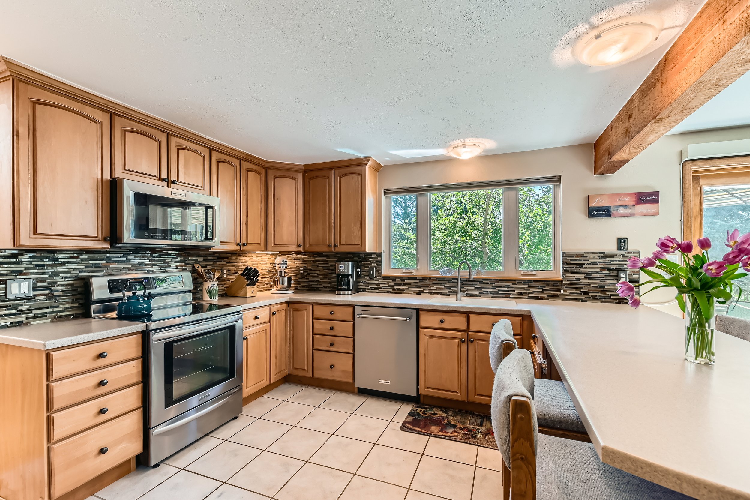 2949 Tincup Circle - Print Quality - 015 - 15 Kitchen.jpg