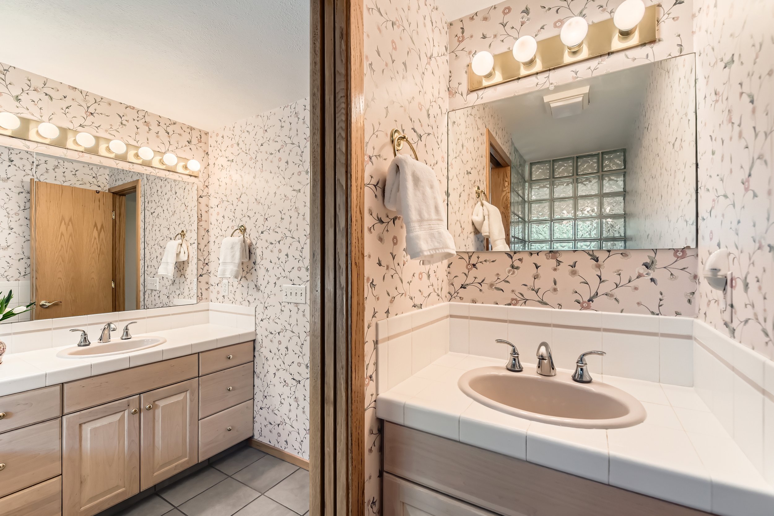 2949 Tincup Circle - Print Quality - 024 - 27 2nd Floor Primary Bathroom.jpg
