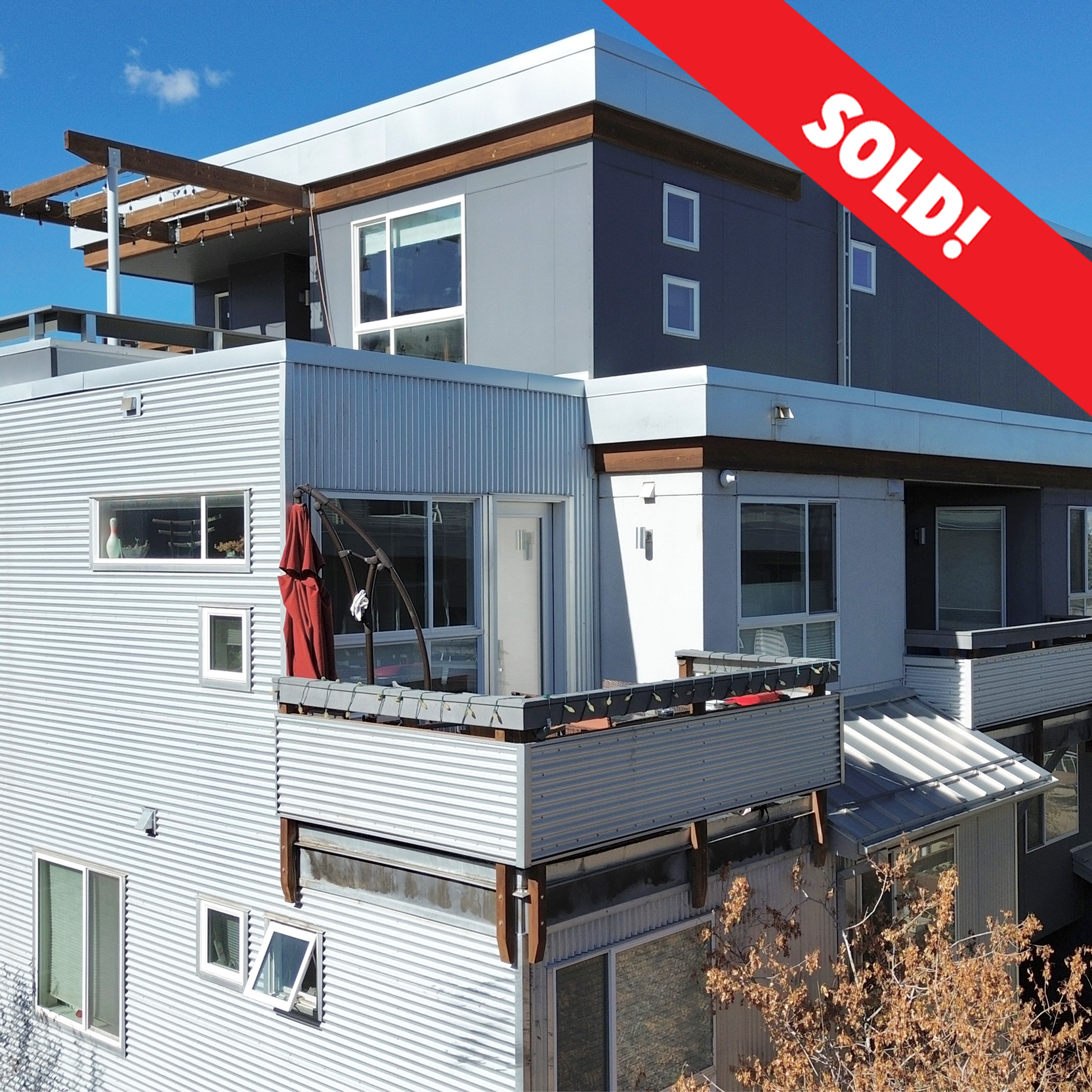  Experience contemporary living in this light-filled one-bedroom, one-bath condo located in the highly desirable Landmark Lofts community—just across from the University of Colorado Boulder campus. Perfect for students, parents, or investors, this co