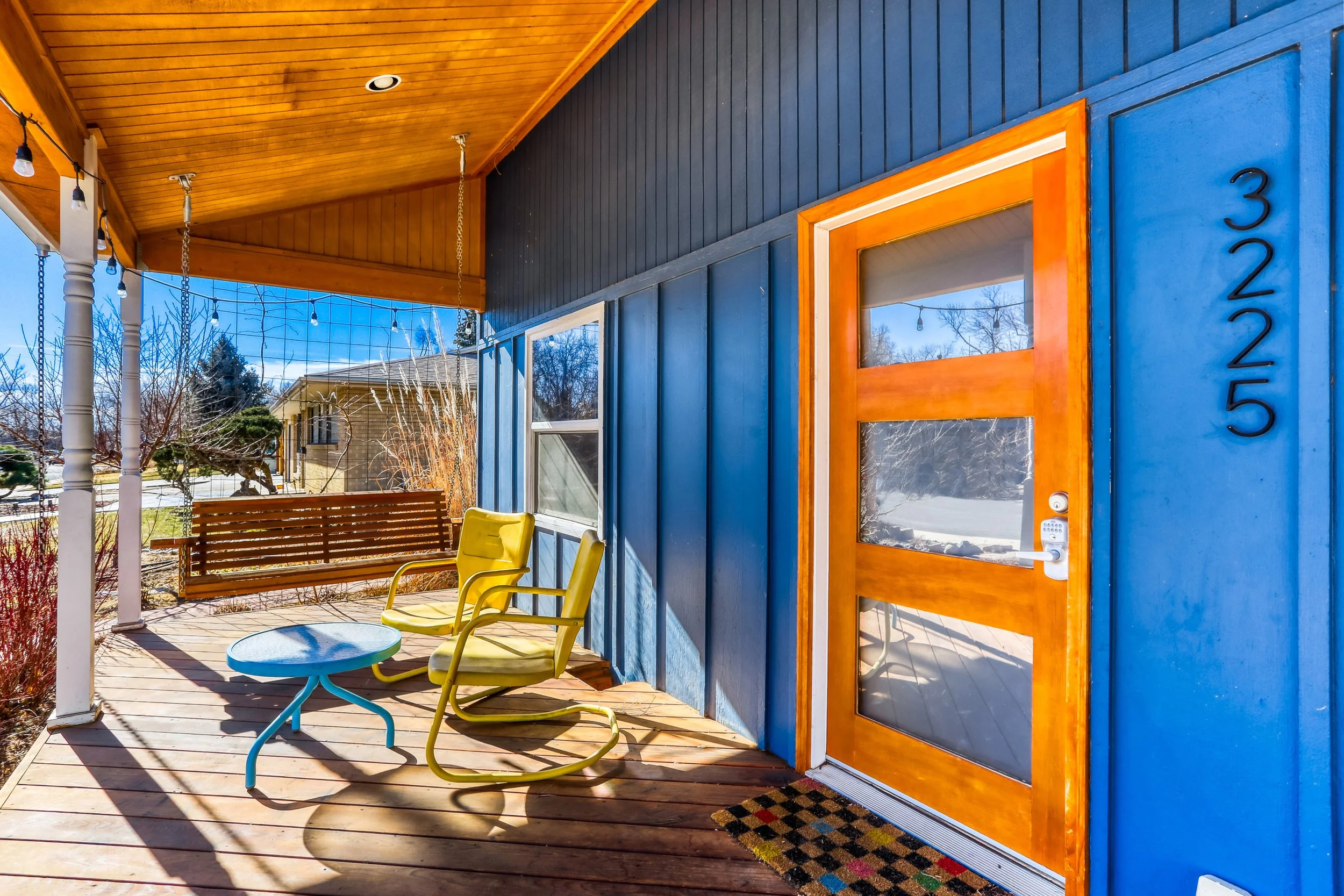 3225 Arnett St - FIX Print Quality - 003 - 01 Exterior Front.jpg