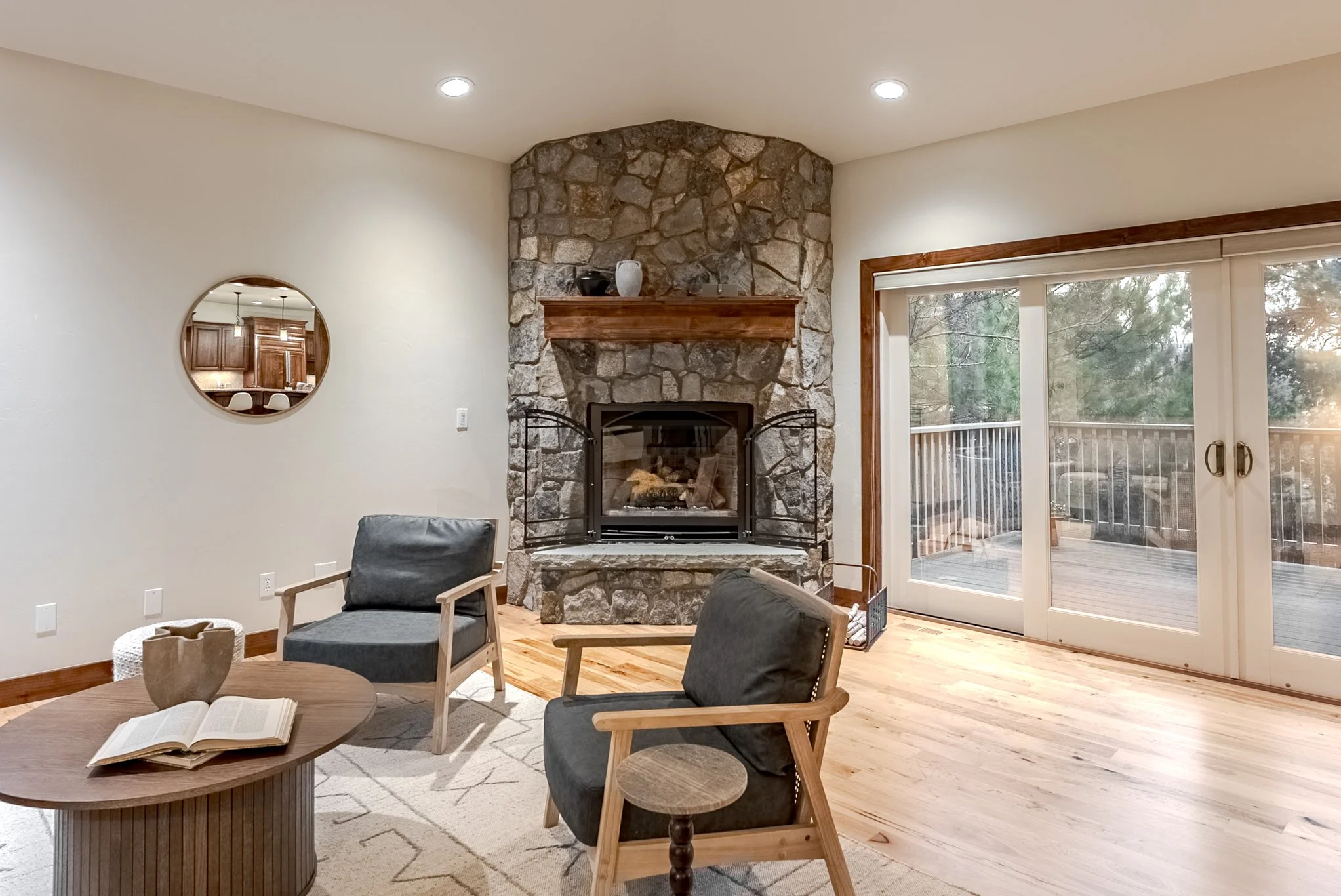 626 17th Street (15 of 60).jpg