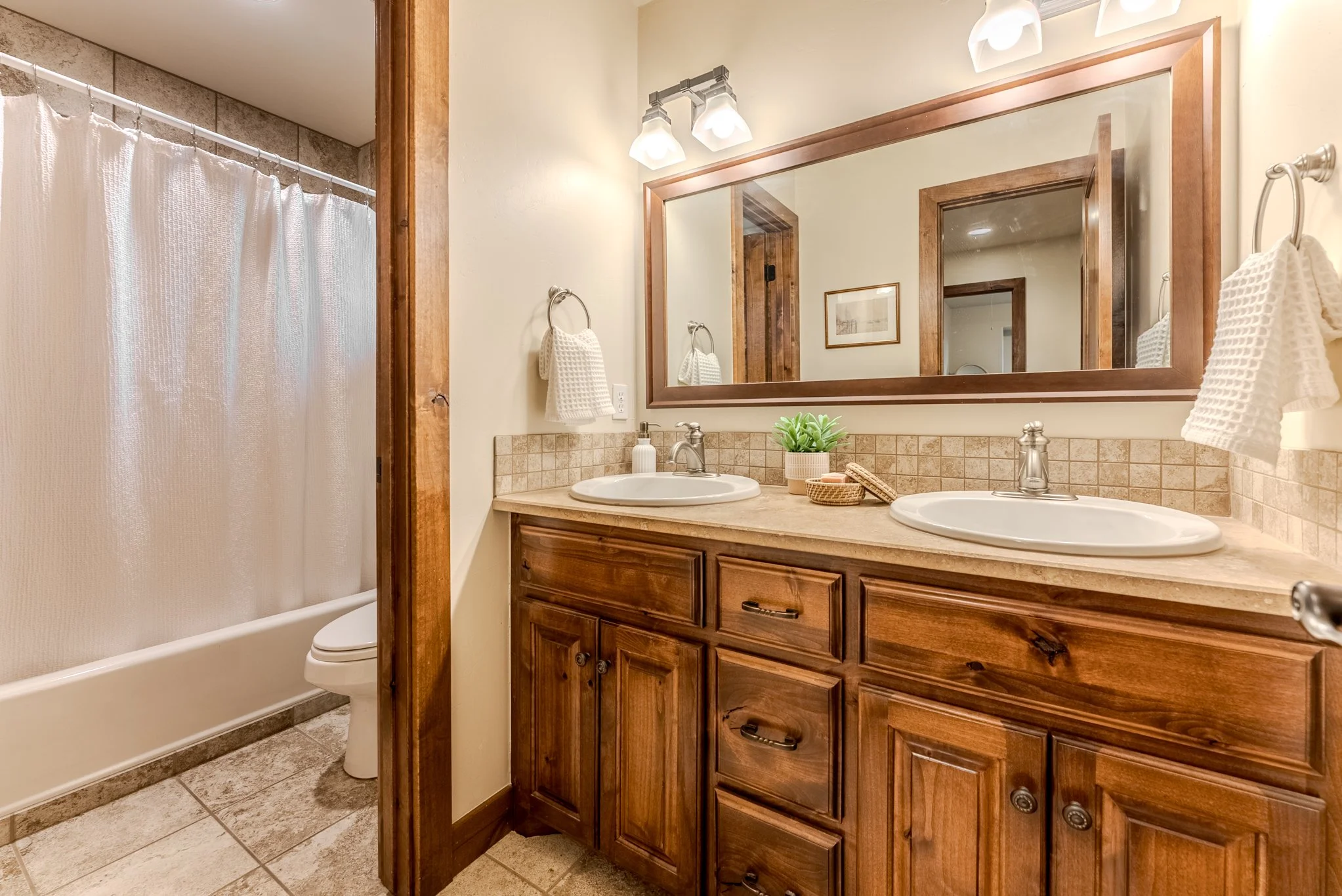 626 17th Street (39 of 60).jpg