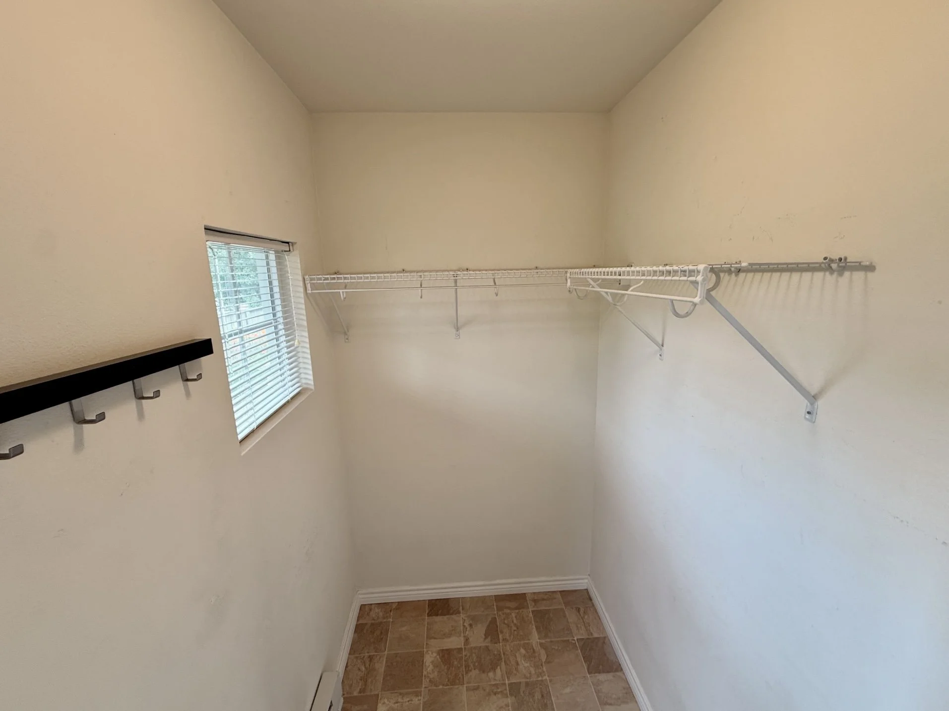 closet.jpg