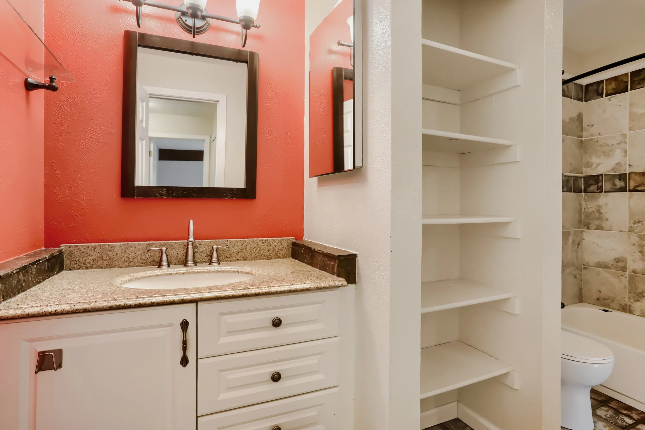 4723 Tantra Dr - Print Quality - 017 - 16 Bathroom.jpg