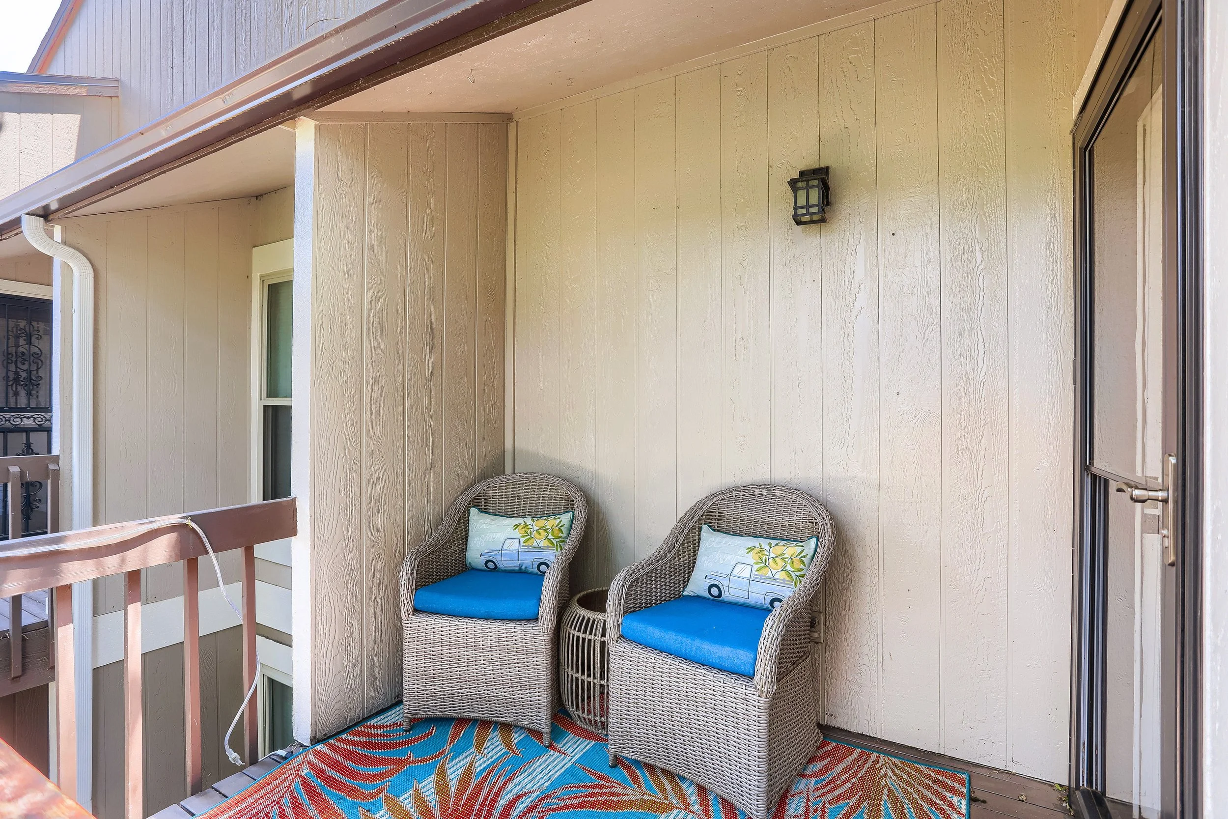 4723 Tantra Dr - Print Quality - 017 - 14 Balcony.jpg