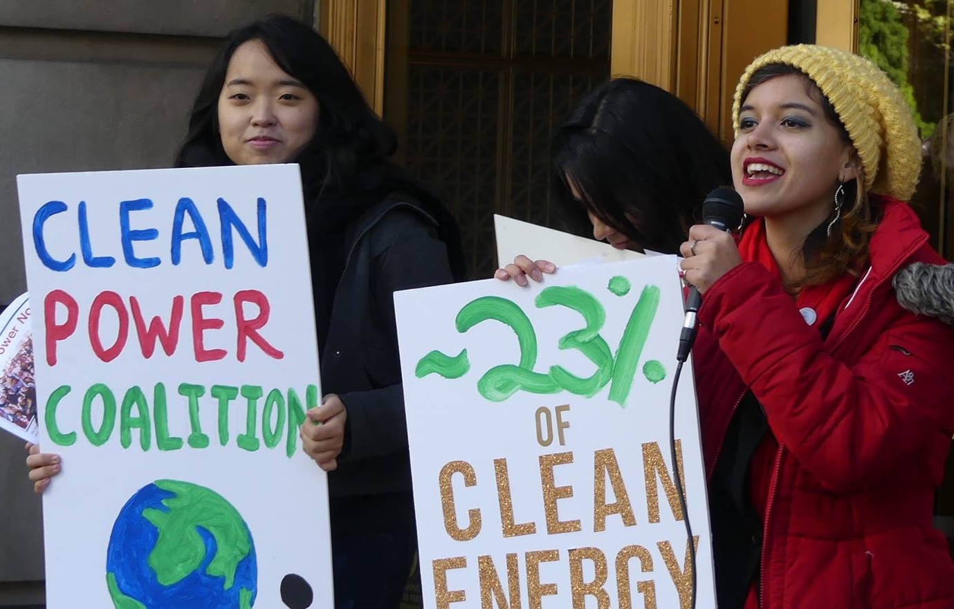 Students protesting to save Illinois nuclear plants at anti-nuclear group ELPC headquarters in Chicago in October 2016. 