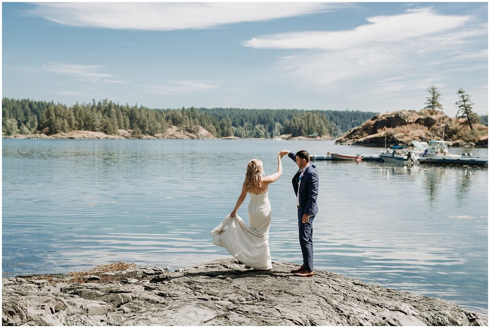 vancouverislandweddingphotographer