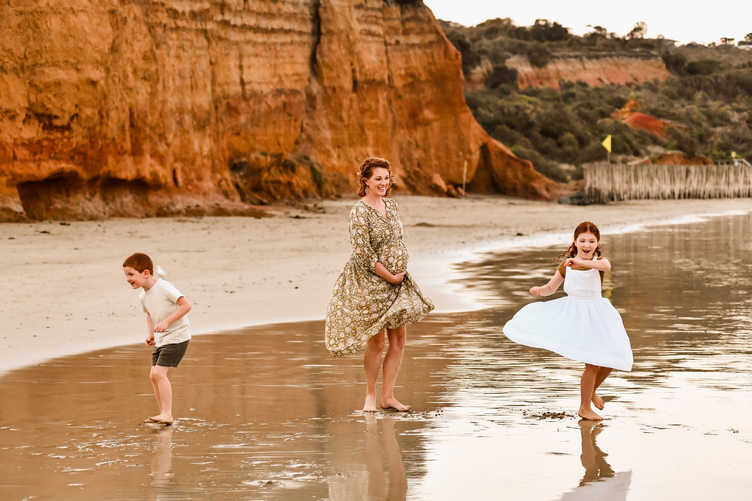 TheBellFamily_May2025_Lifeinlight-7463.jpg