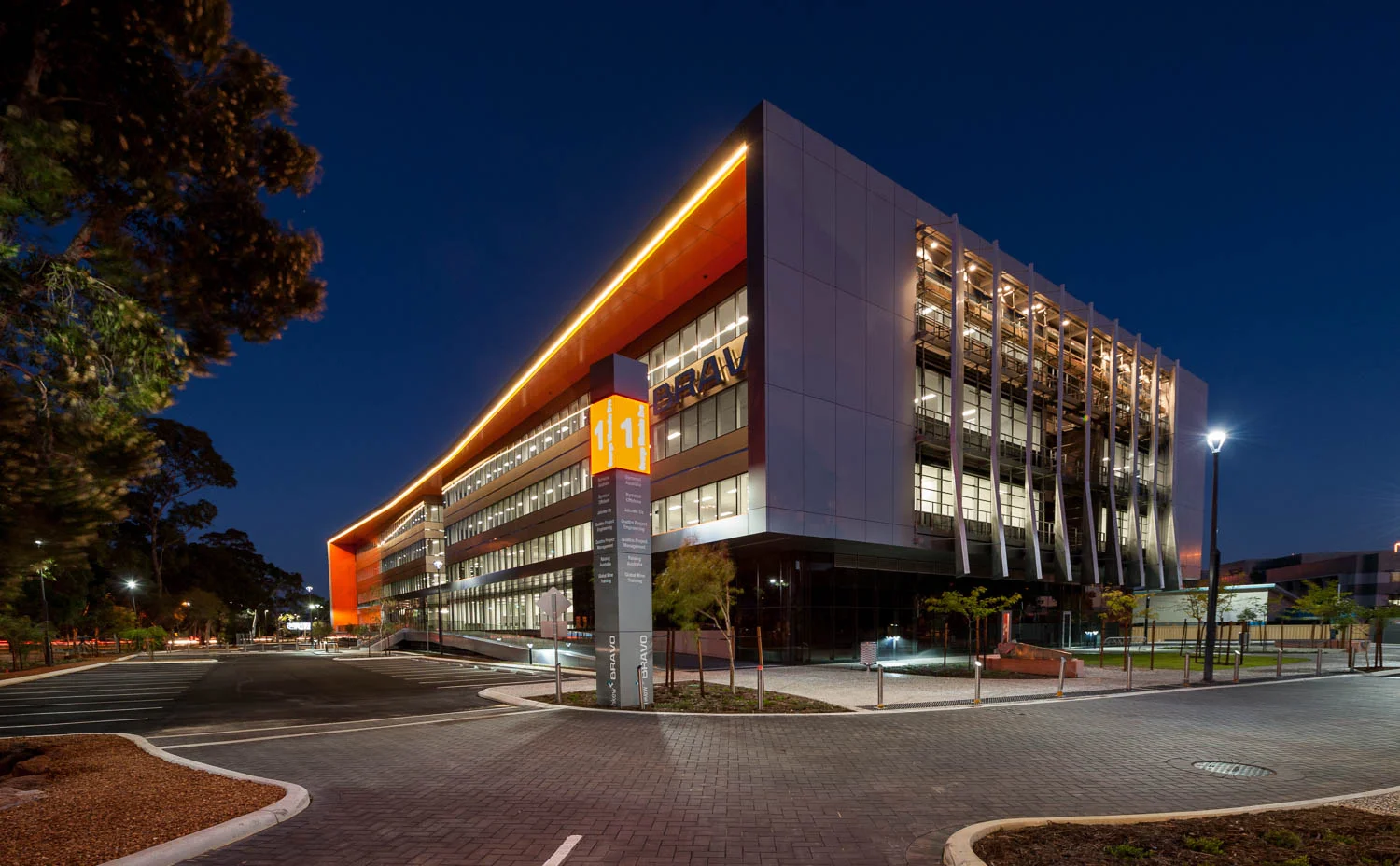 Use-Commercial 1.jpg