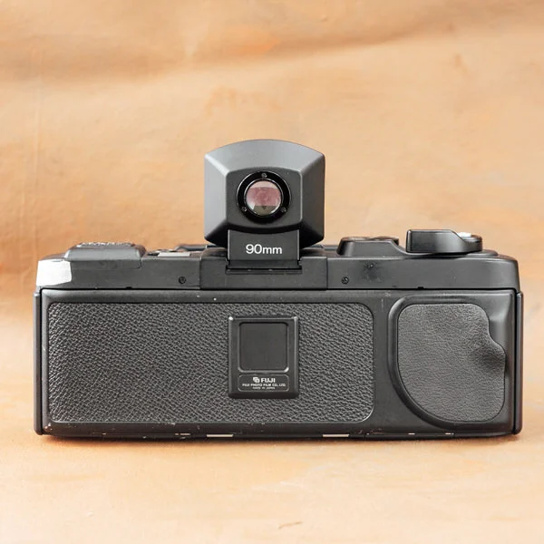 Rent Film Cameras — Film Objektiv