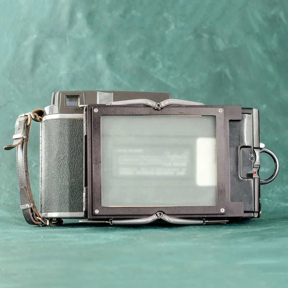 film-objektiv-polaroid-steven-icanberry-conversion-large-format-4x5-film-camera-rental-2.jpg
