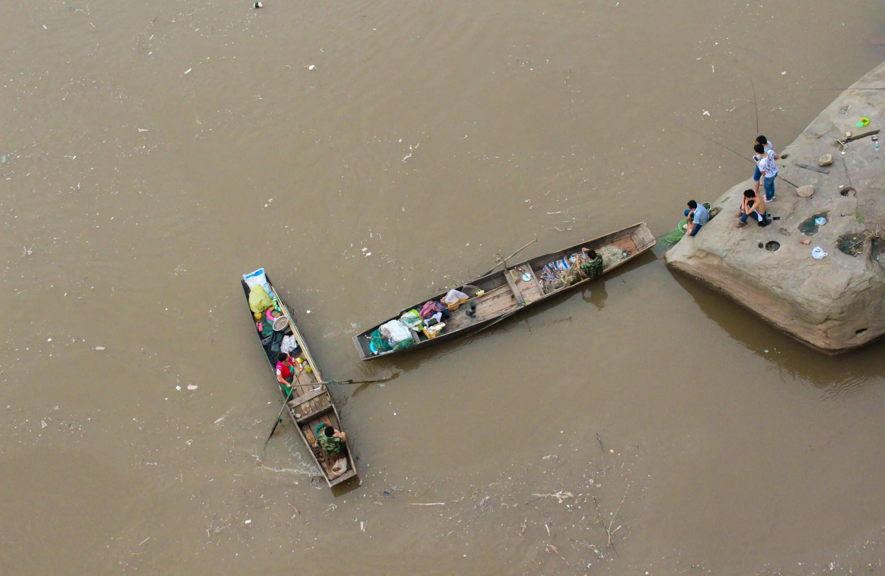 A floaty rendezvous on the Yangtze River in Yibin, China