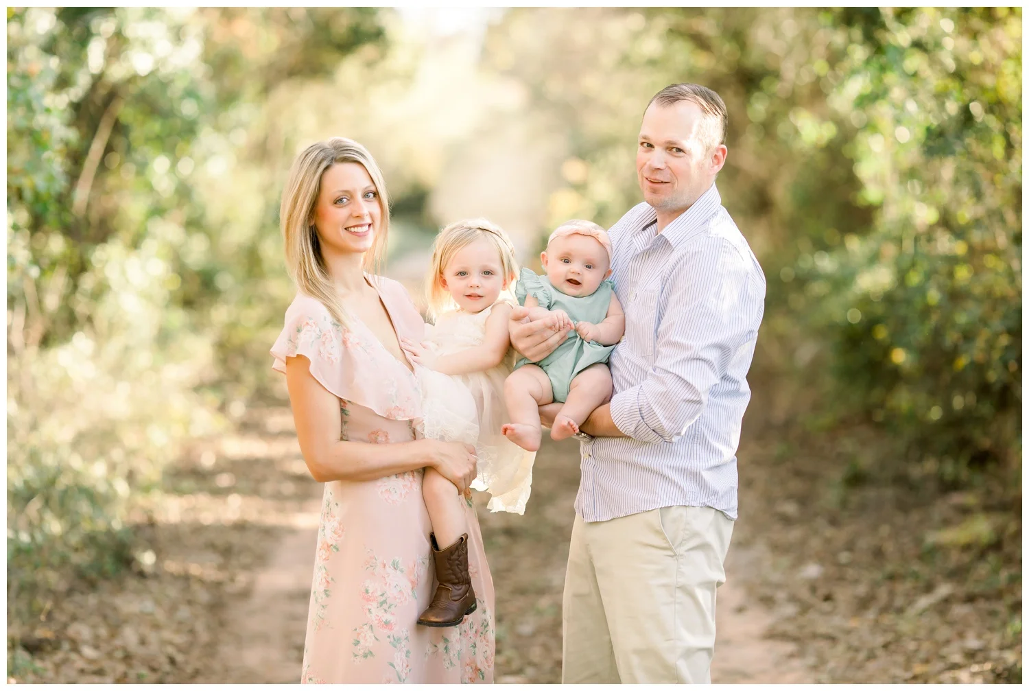 Thompson Family | Fall Familly Session Sneak Peeks | Abilene Texas Photographer