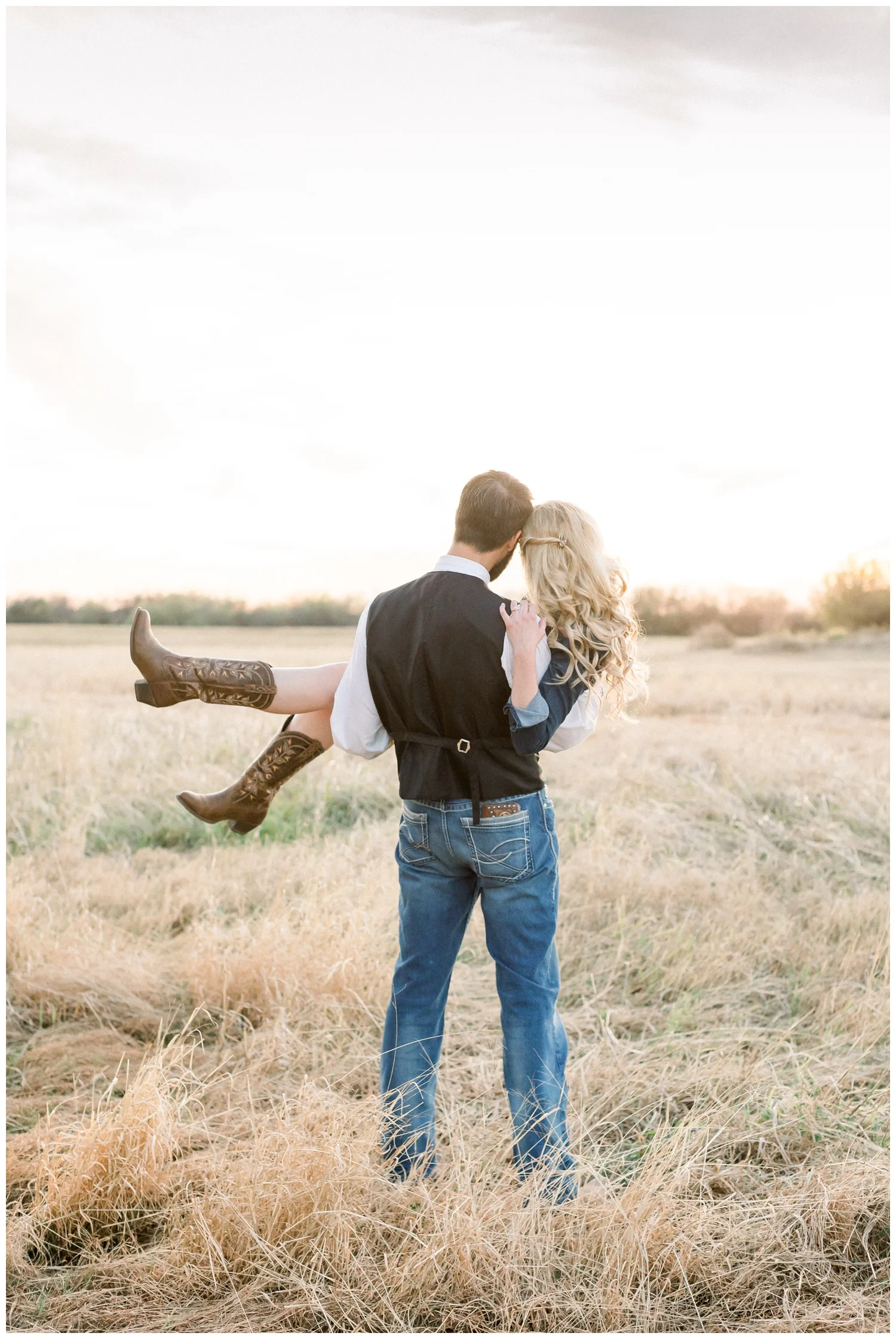 Abilene Texas Engagement Session | Elise + Sal | Abilene Texas Photographer