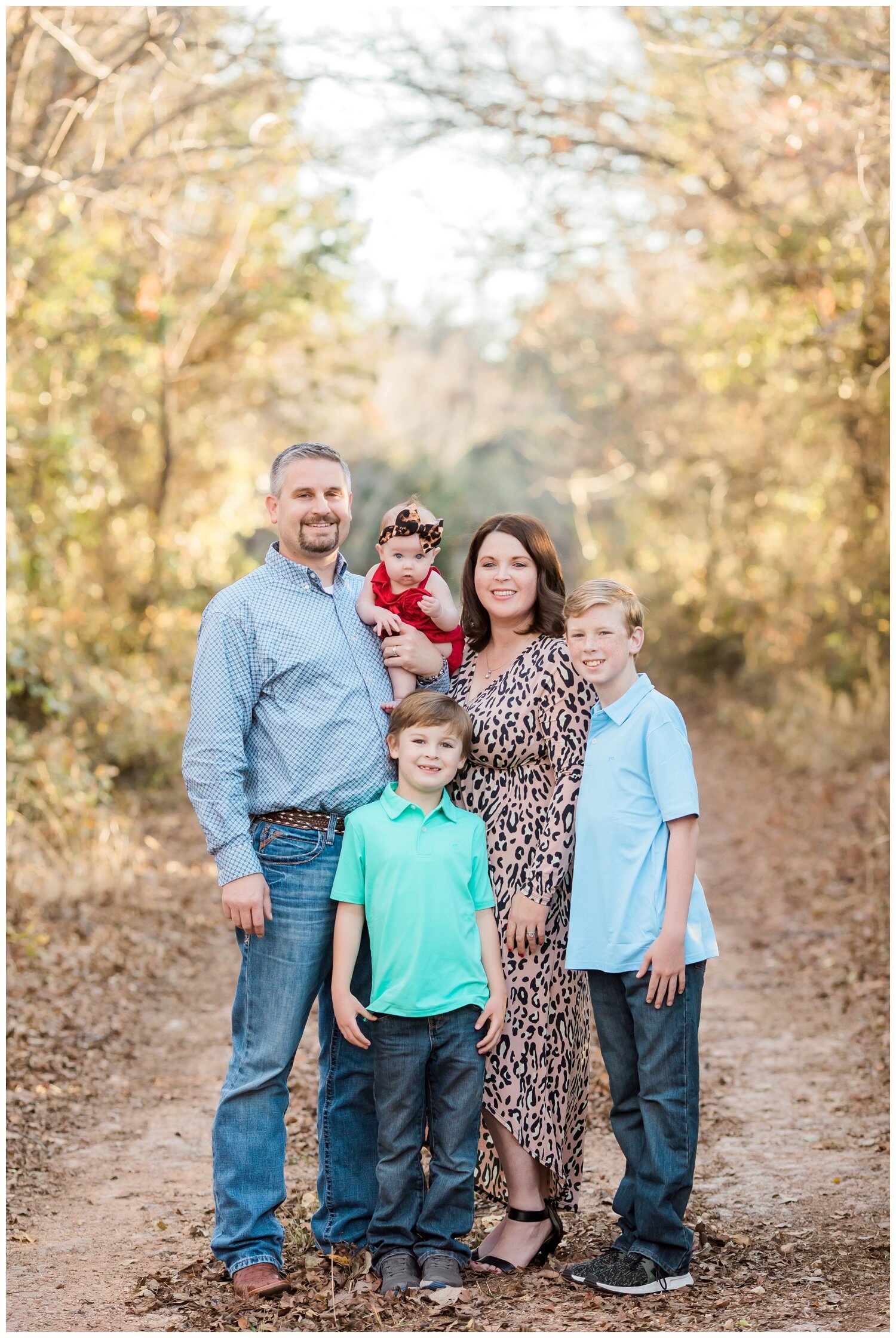  O'Fallon Illinois and St. louis Newborn Session | Whitlock Family | Fall Family Photography