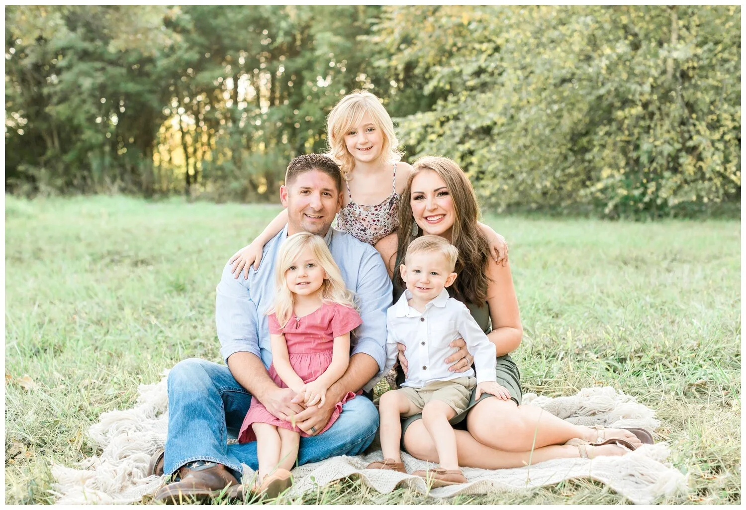 O'Fallon and St. Louis Newborn Family | Fall Family Session