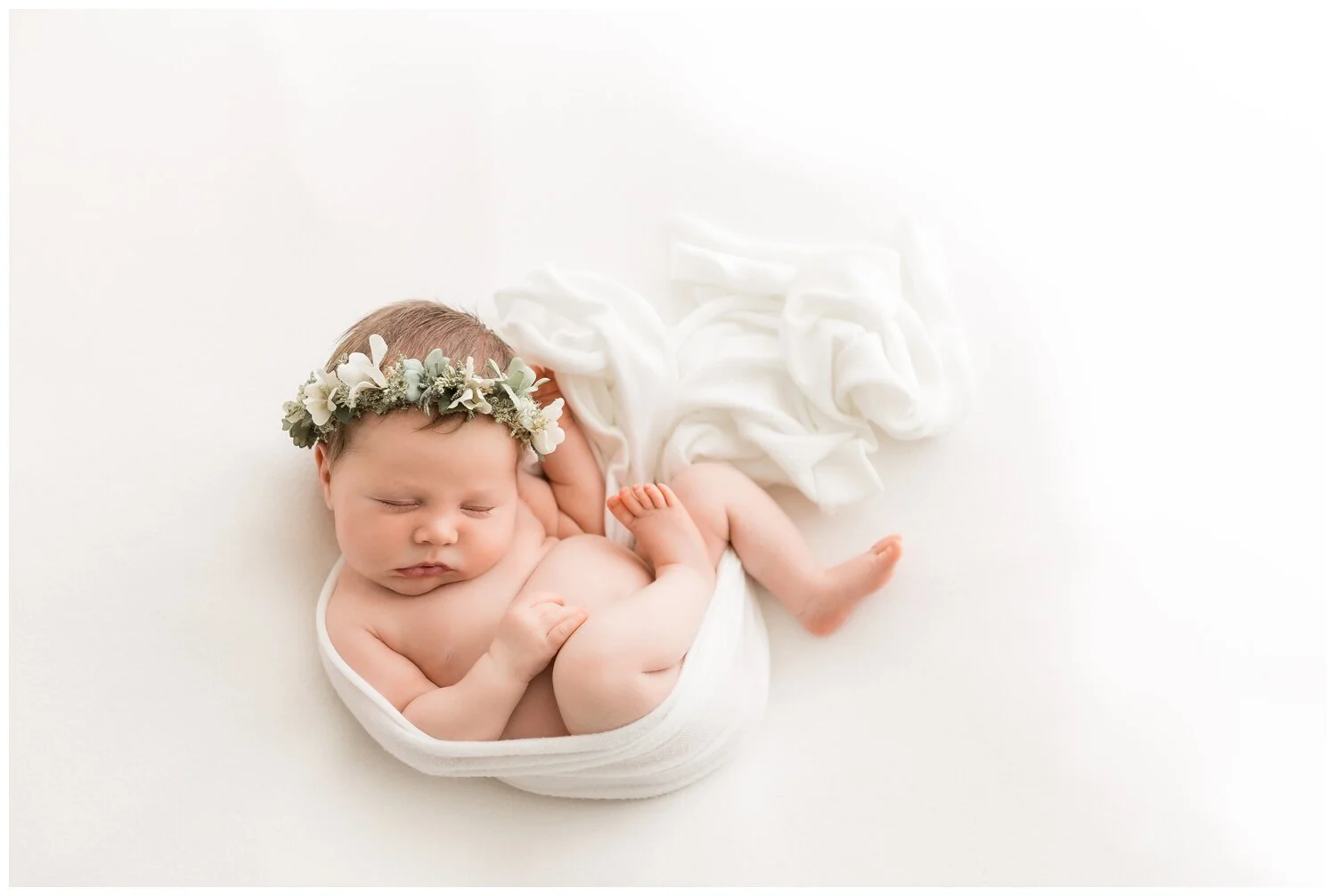 O'Fallon and St. Louis Newborn Photographer | Luxurious Newborn Session