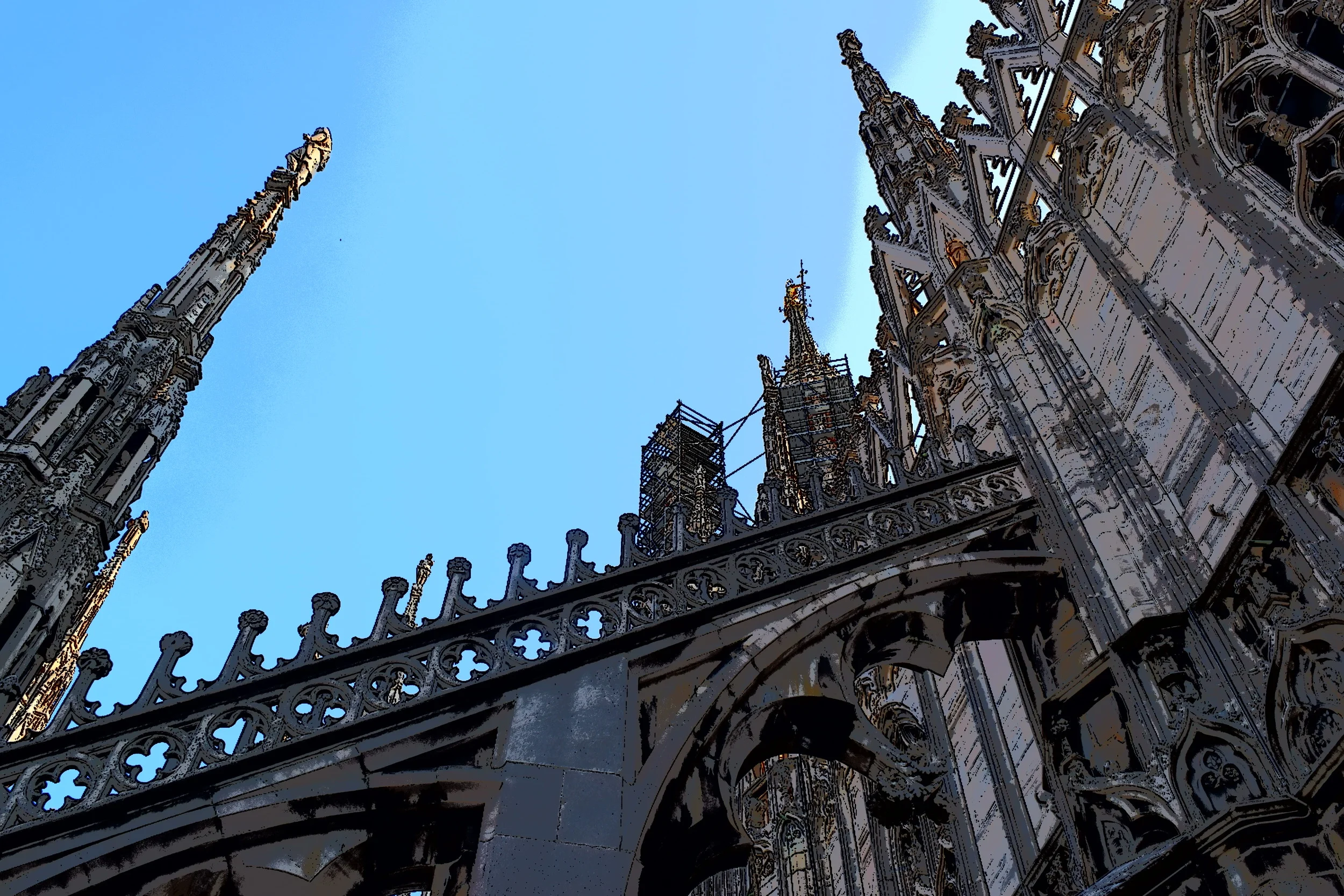  Exploring the roof of Duomo di Milano. 