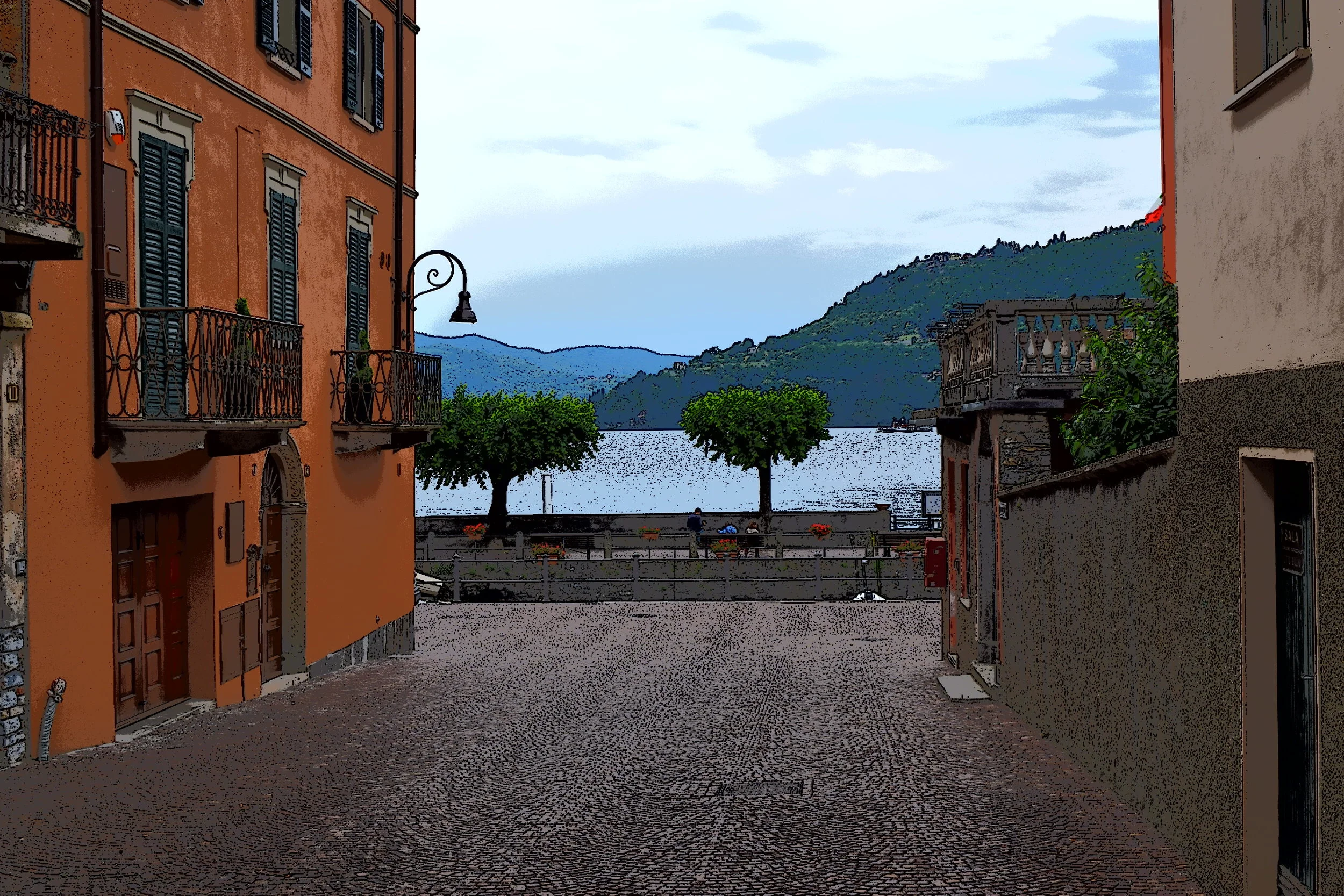  Quite morning streets in Lake Como, Italy. 